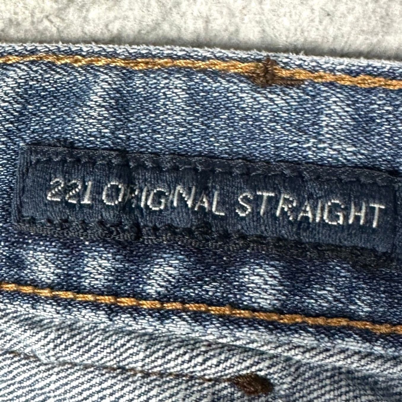 Lucky Brand Lucky Brand 221 Jeans Mens 36X32 Blue Original Straight Distressed Stretch Denim Size US 36 / EU 52 - 4 Thumbnail