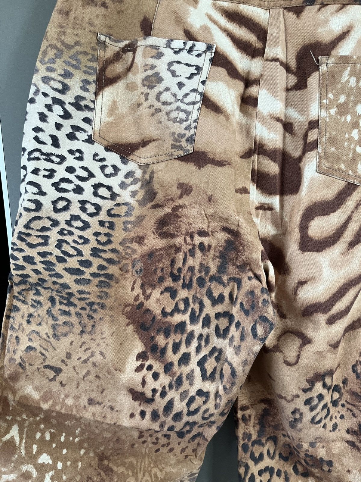 Ferre × Gianfranco Ferre Gianfranco Ferre Leopard Pattern Print Pants Size US 38 / EU 54 - 19 Thumbnail