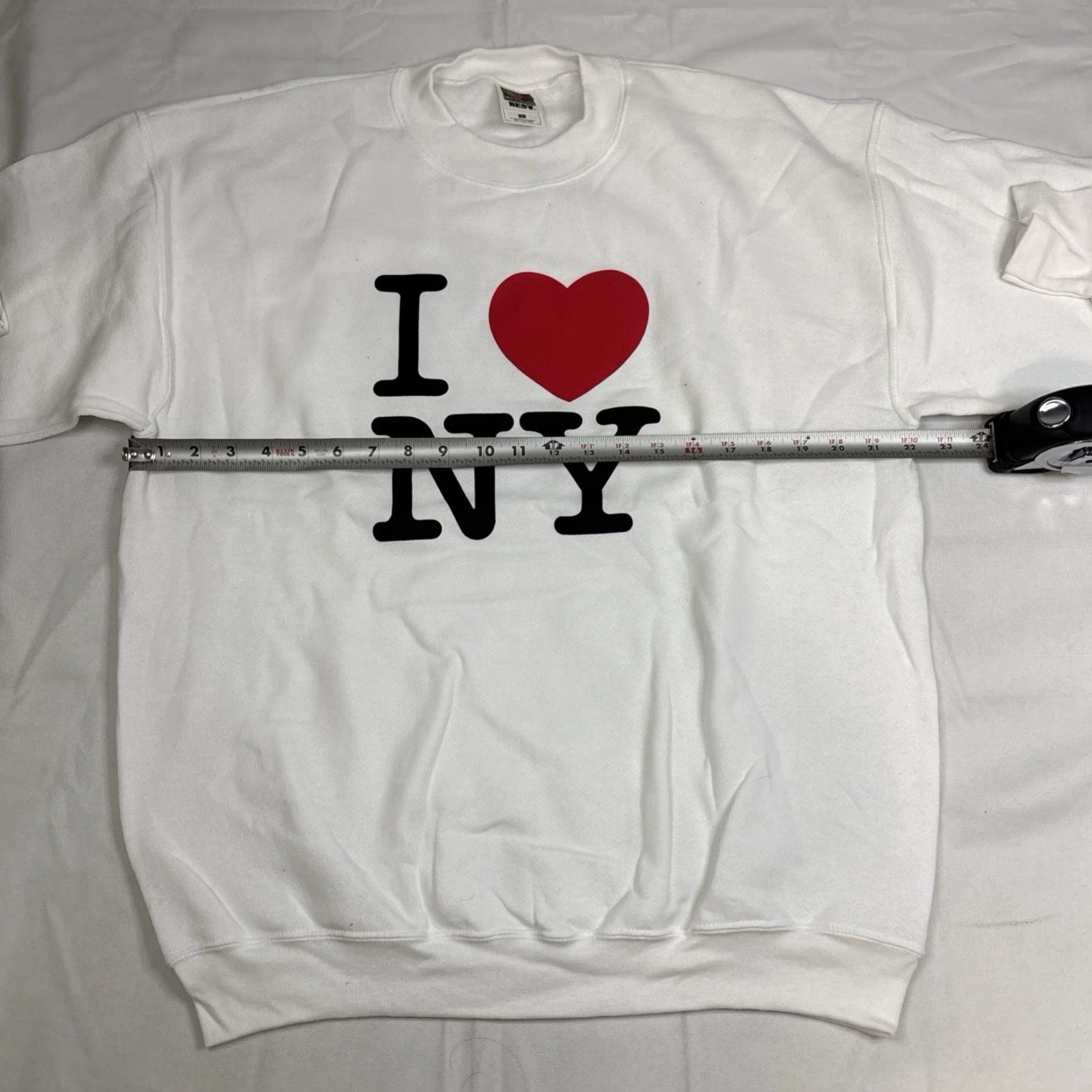 Fruit Of The Loom VINTAGE Fruit Of The Loom Best I Love Heart NY Pullover Crewneck L White 90s Mens Sweatshirt Size US L / EU 52-54 / 3 - 4 Thumbnail