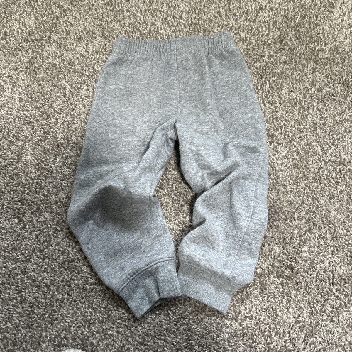 Nike Nike Kids Youth Grey Sweatpants for 2years Old Size US 26 / EU 42 - 2 Thumbnail