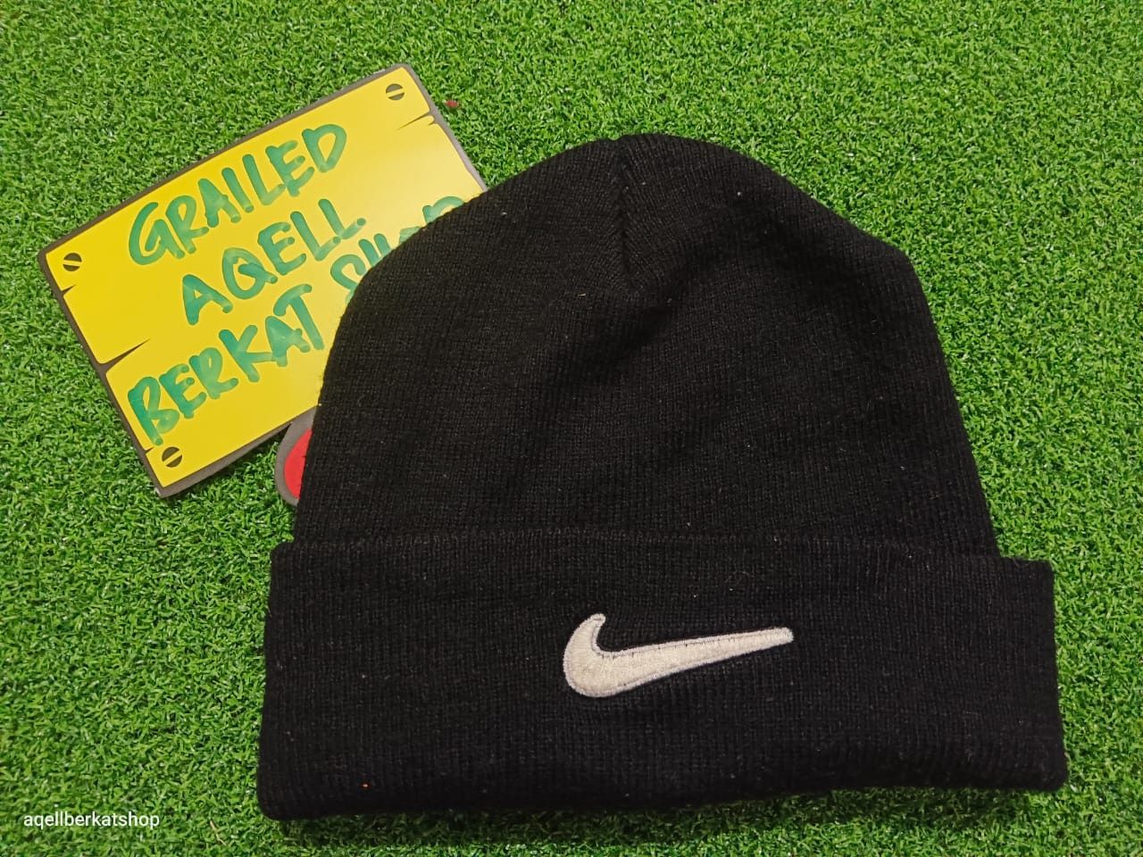 Nike VTG 90S NIKE SWOOSH Taiwan Embroidered Logo Beanie Size ONE SIZE - 1 Thumbnail