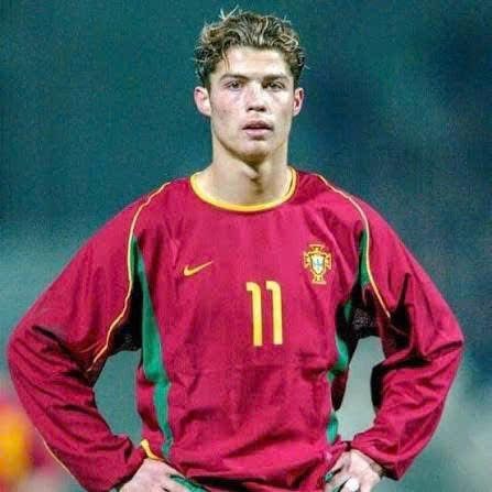 Nike Portugal 2003 Home Player Issue Ronaldo Debut Size US M / EU 48-50 / 2 - 13 Thumbnail