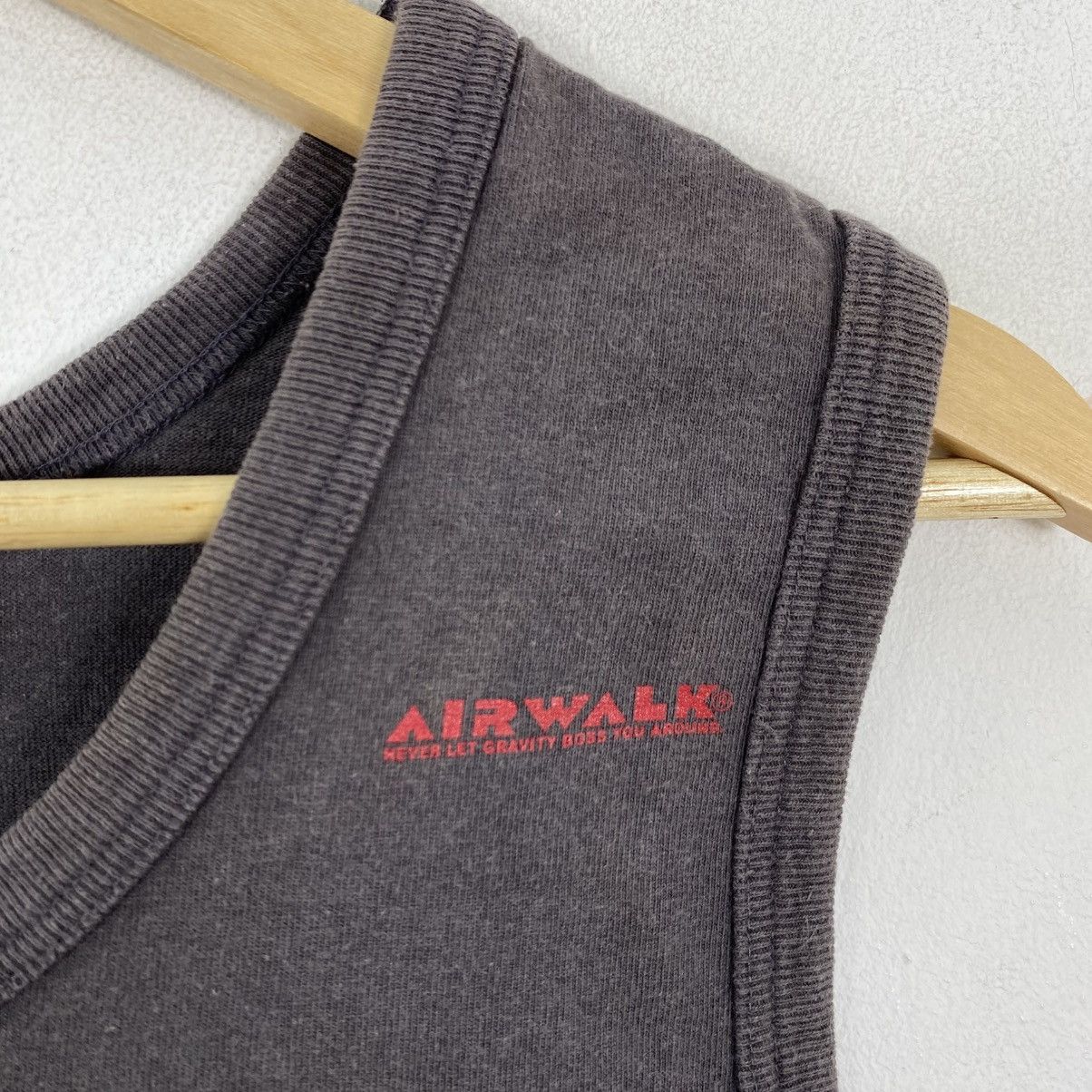 Airwalk Vintage Airwalk Board Wear Tank Top XL Gray Y2K Skate Grunge Size US XL / EU 56 / 4 - 4 Thumbnail