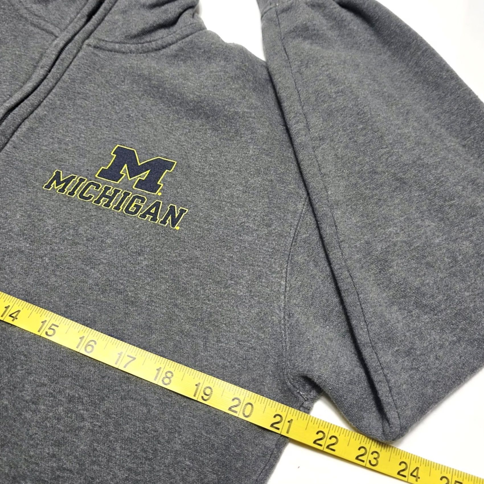Vintage VINTAGE Gear For Sports Michigan Wolverines Quarter Zip Sweatshirt Men Small Grey Y2k Size US S / EU 44-46 / 1 - 7 Thumbnail
