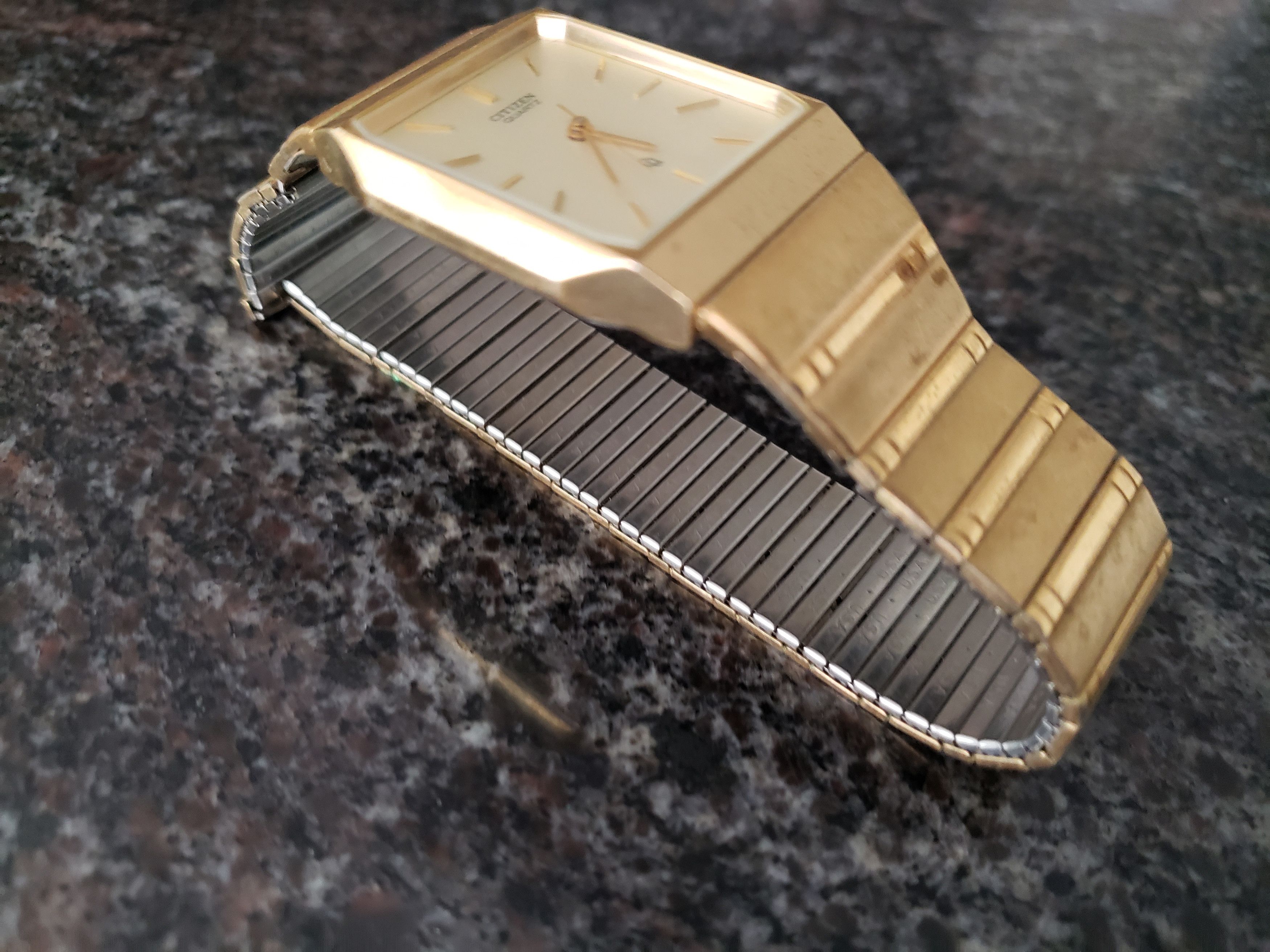 Citizen CITIZEN Quartz Vintage Gold Watch *RARE* | Grailed