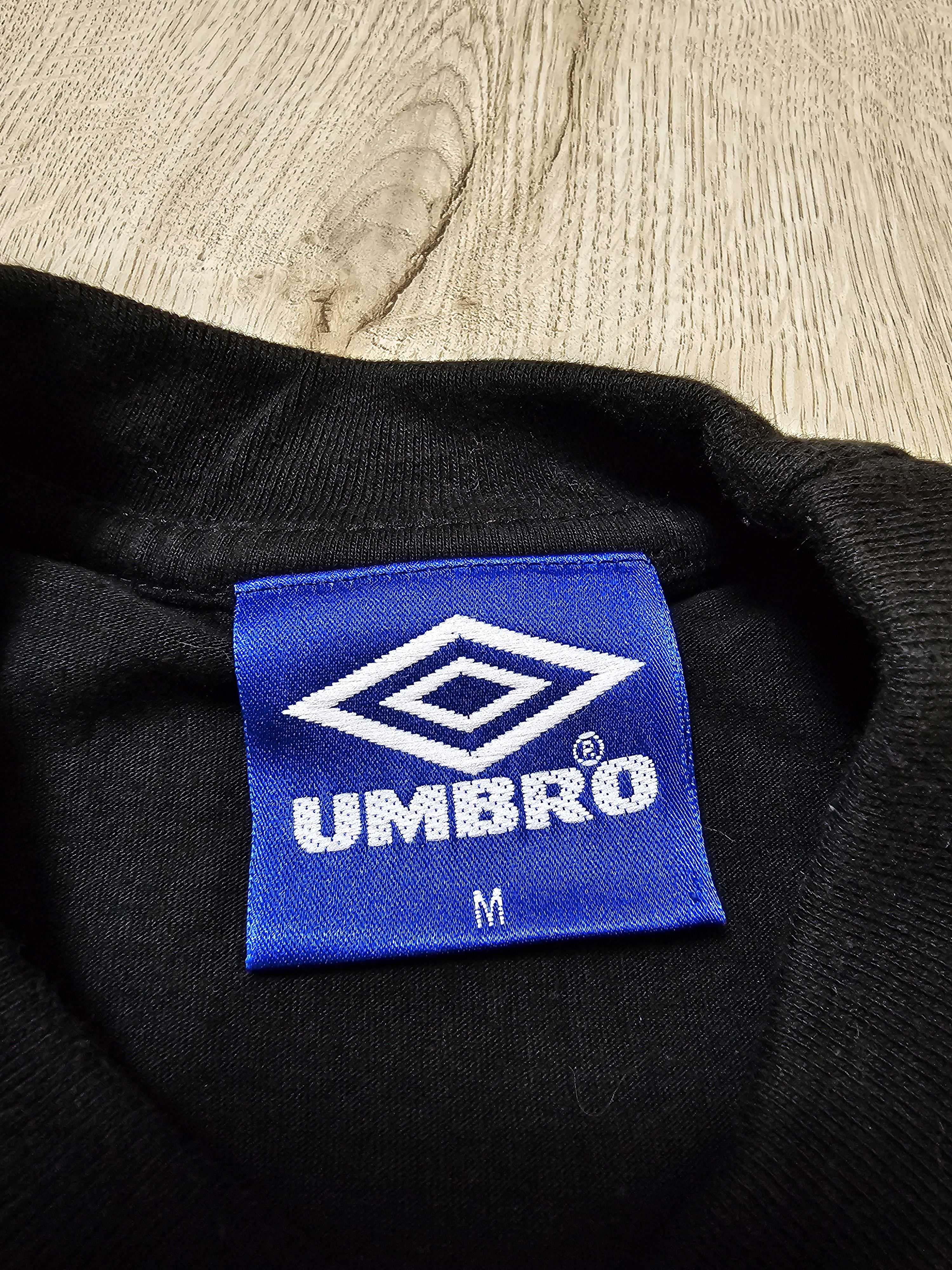 Umbro MANCHESTER UNITED 1999 VINTAGE ULC CHAMPION FOOTBALL SOCCER Size US M / EU 48-50 / 2 - 5 Thumbnail