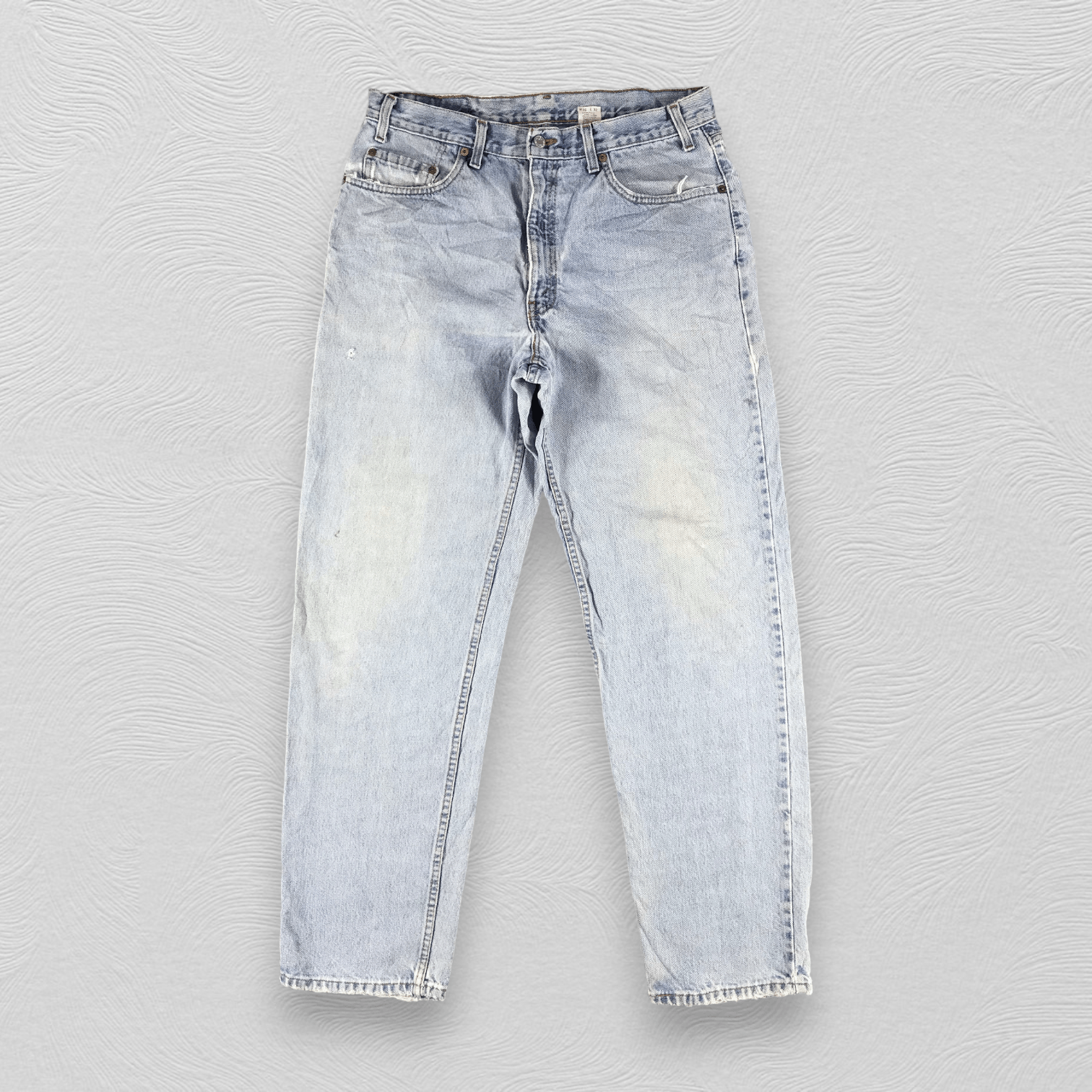 image of Levis x Vintage Levi's 550 Jeans Lightwash Denim Kj1382 in Blue, Men's (Size 35)