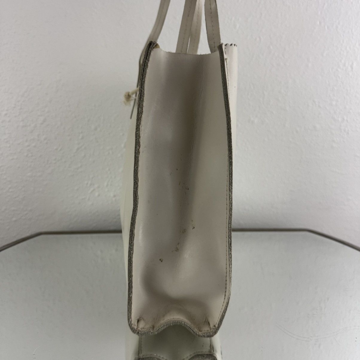 Vintage Vintage 90s White Ivory Leather Floral Cutout Italian Purse Size ONE SIZE - 6 Thumbnail