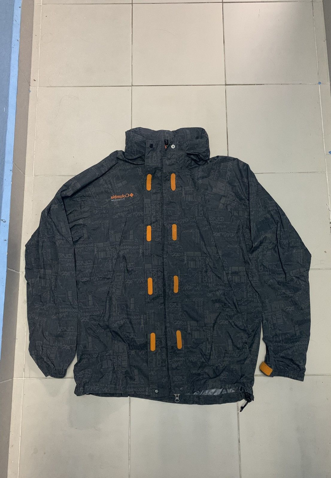 Columbia × Vintage Vintage Columbia Titanium Hoode Jacket Size US M / EU 48-50 / 2 - 2 Thumbnail