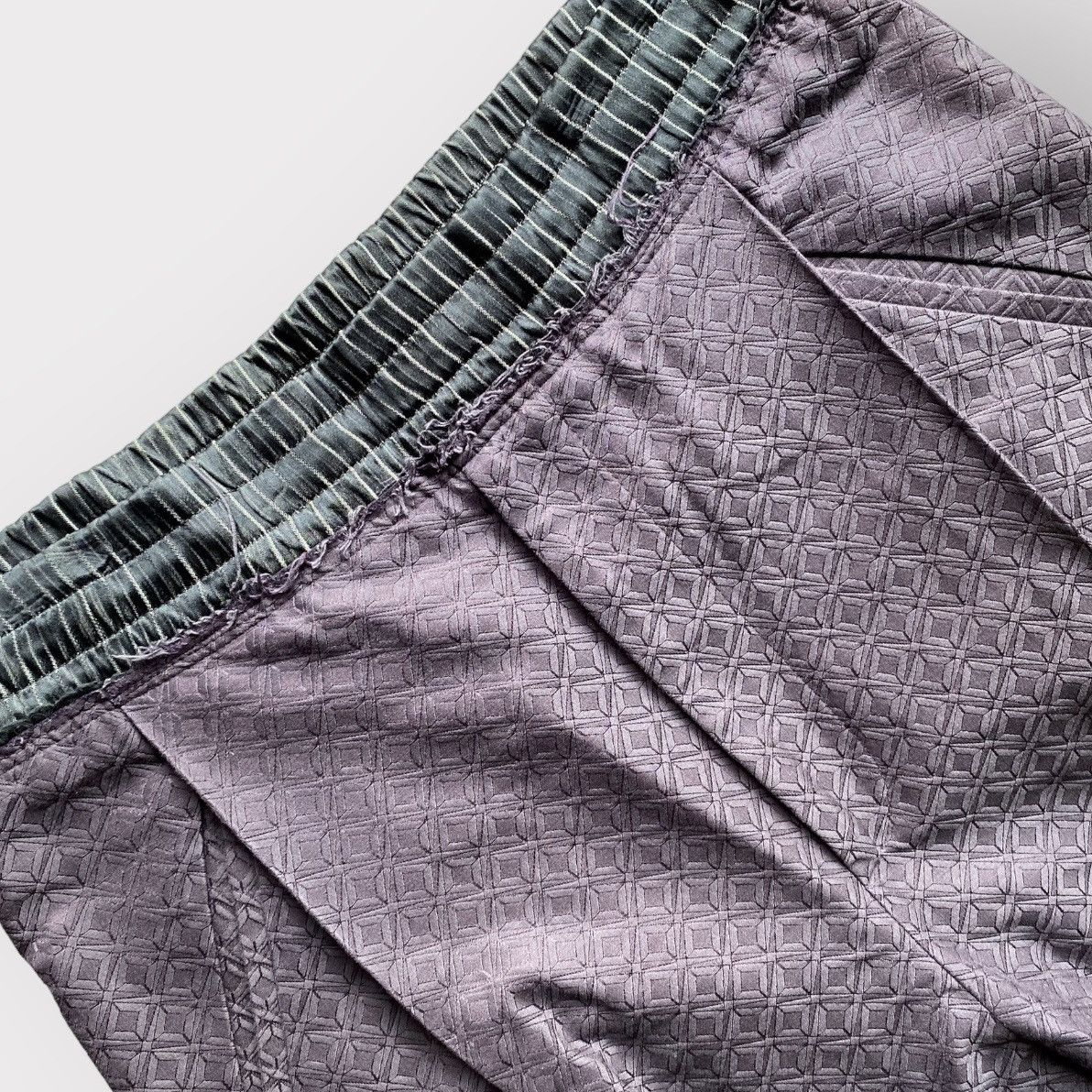 image of Haider Ackermann Jacquard Contrast Waist Band Trousers in Purple, Men's (Size 32)