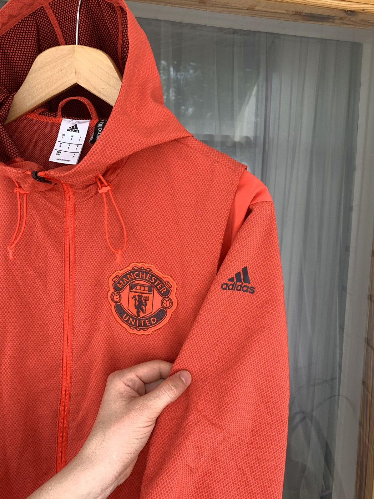 Adidas Adidas FC Manchester United 2016 Presentation Jacket Size S Size US S / EU 44-46 / 1 - 7 Thumbnail