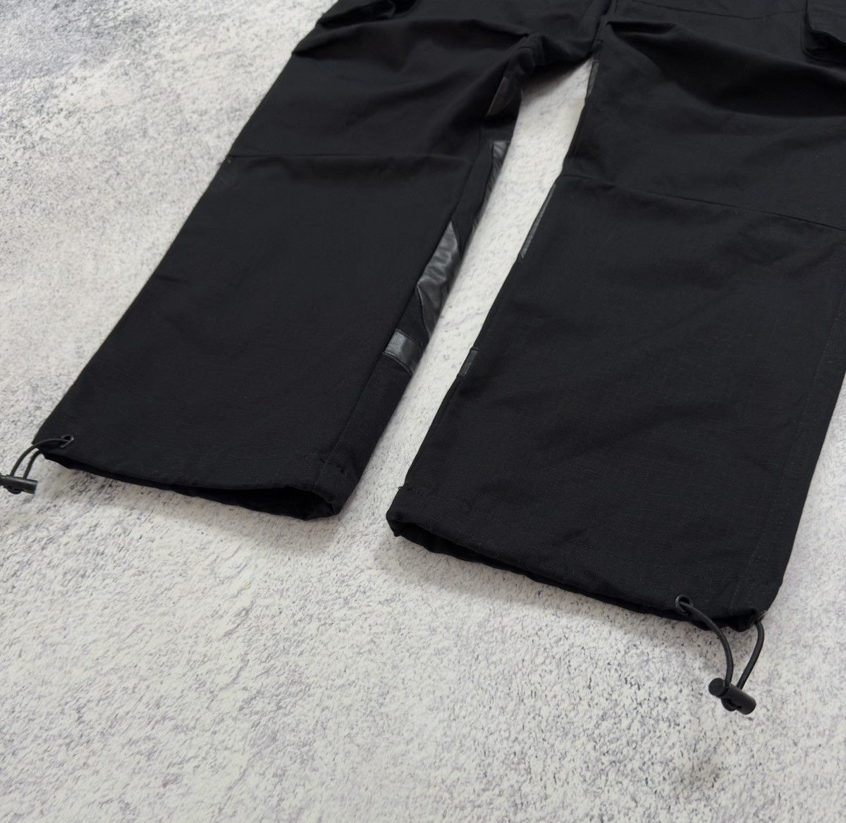Corteiz × Japanese Brand Y2K Minus Two Parachute Cargo Pants Big Logo BBC Style Size US 30 / EU 46 - 5 Thumbnail