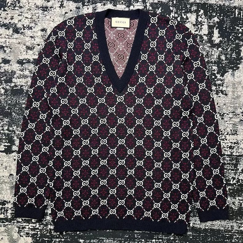 Gucci gucci burgundy logo v-neck knit sweater Size US M / EU 48-50 / 2 - 7 Thumbnail