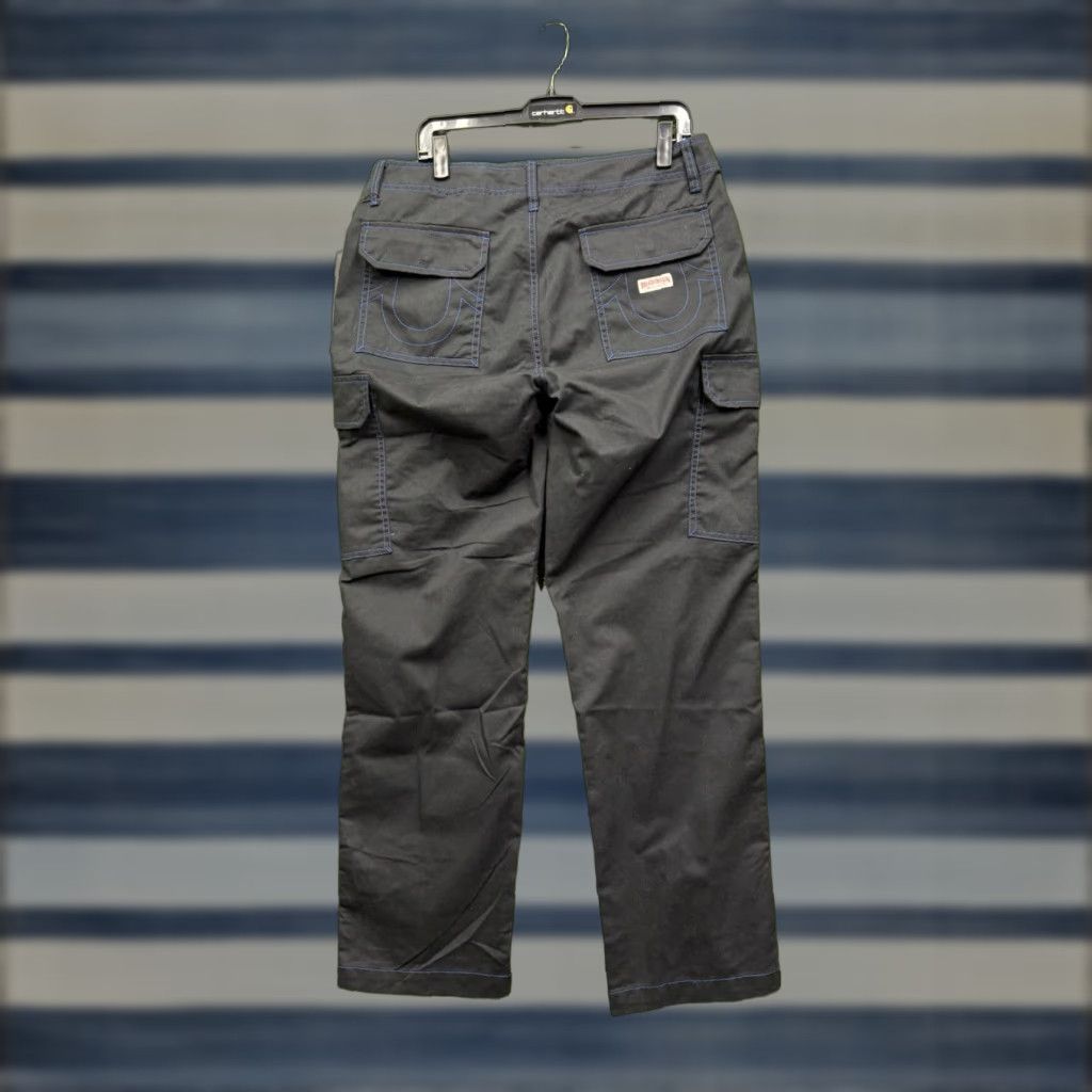 True Religion VINTAGE True Religion Cargo Pants Mens 32 Jet Black Baggy Grunge 108335 NWT Size US 32 / EU 48 - 1 Thumbnail