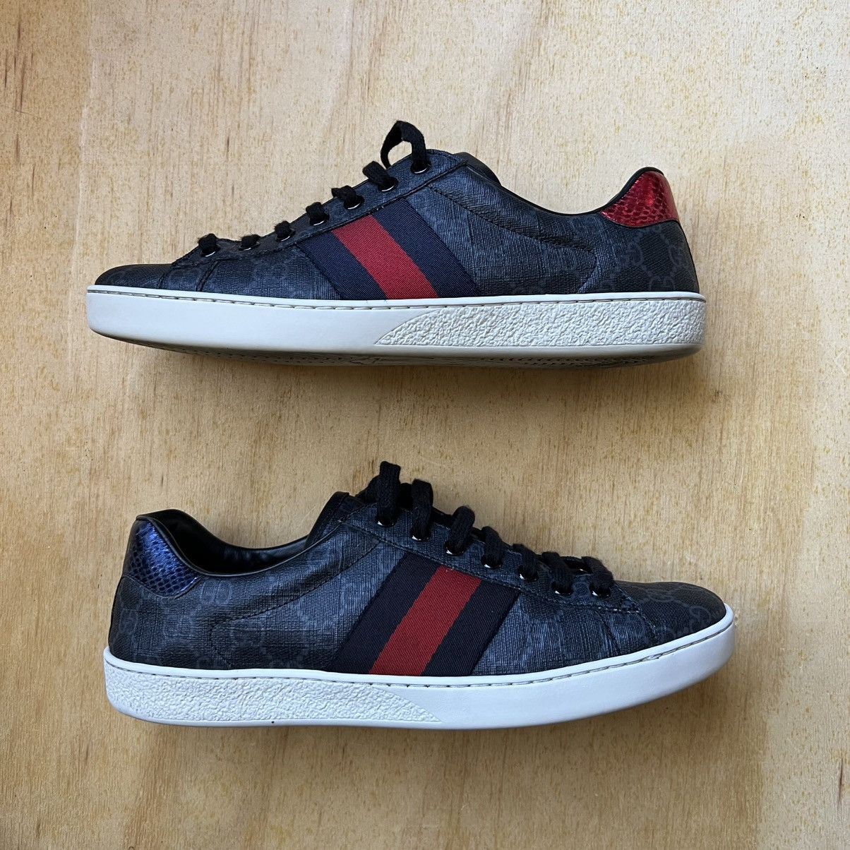 Gucci Gucci Ace GG Supreme Blue Red Size US 7 / EU 40 - 2 Thumbnail