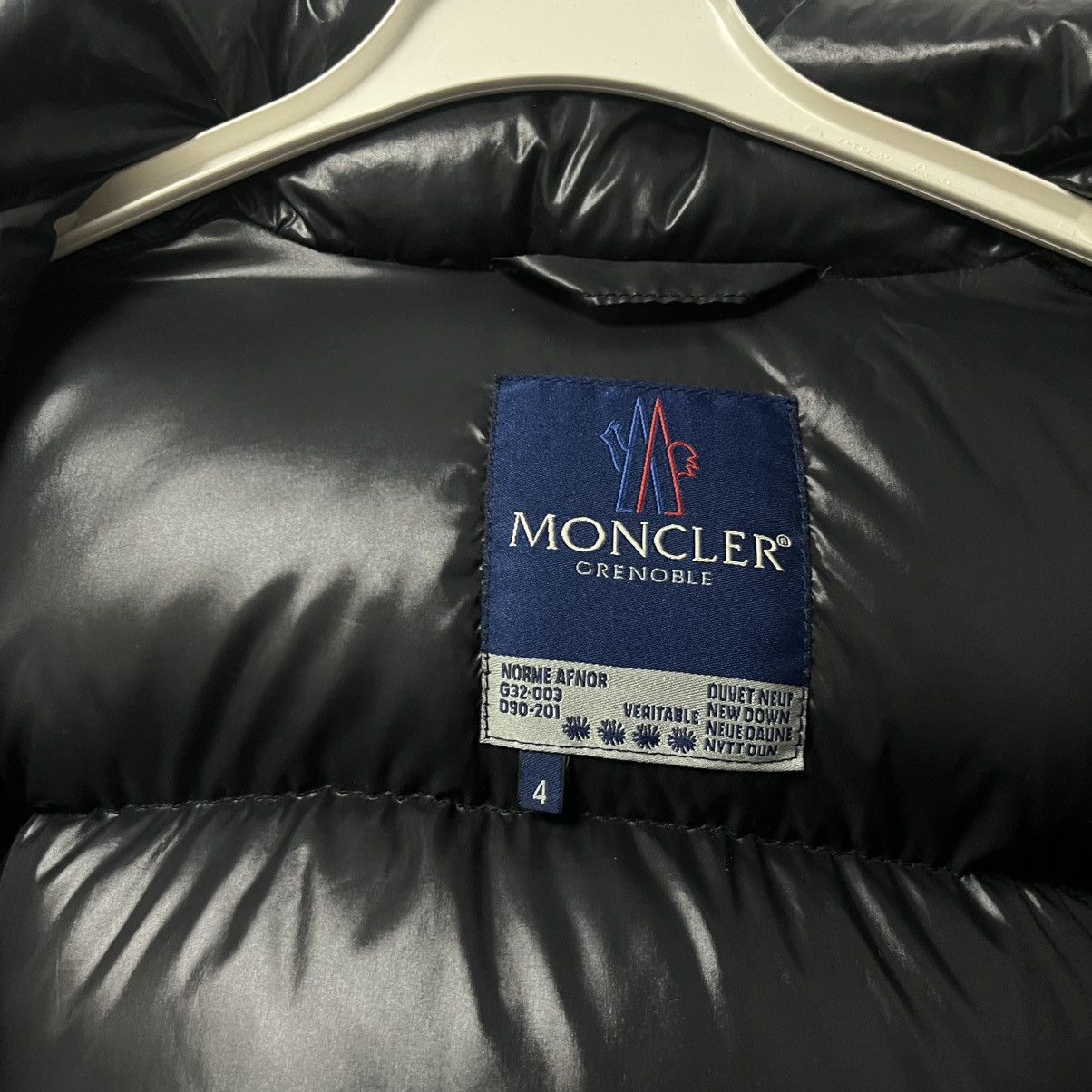 Moncler Vintage Moncler Grenoble Puffer Jacket Size US XL / EU 56 / 4 - 11 Thumbnail