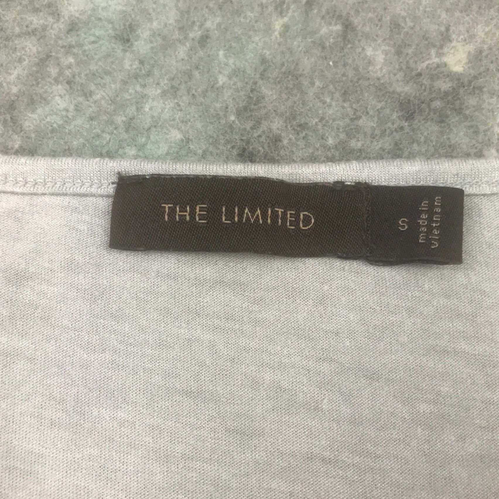 Vintage The Limited Womens Shirt Top Small Gray Elastic Cap Sleeve Round Neck Blouse Size S / US 4 / IT 40 - 4 Thumbnail
