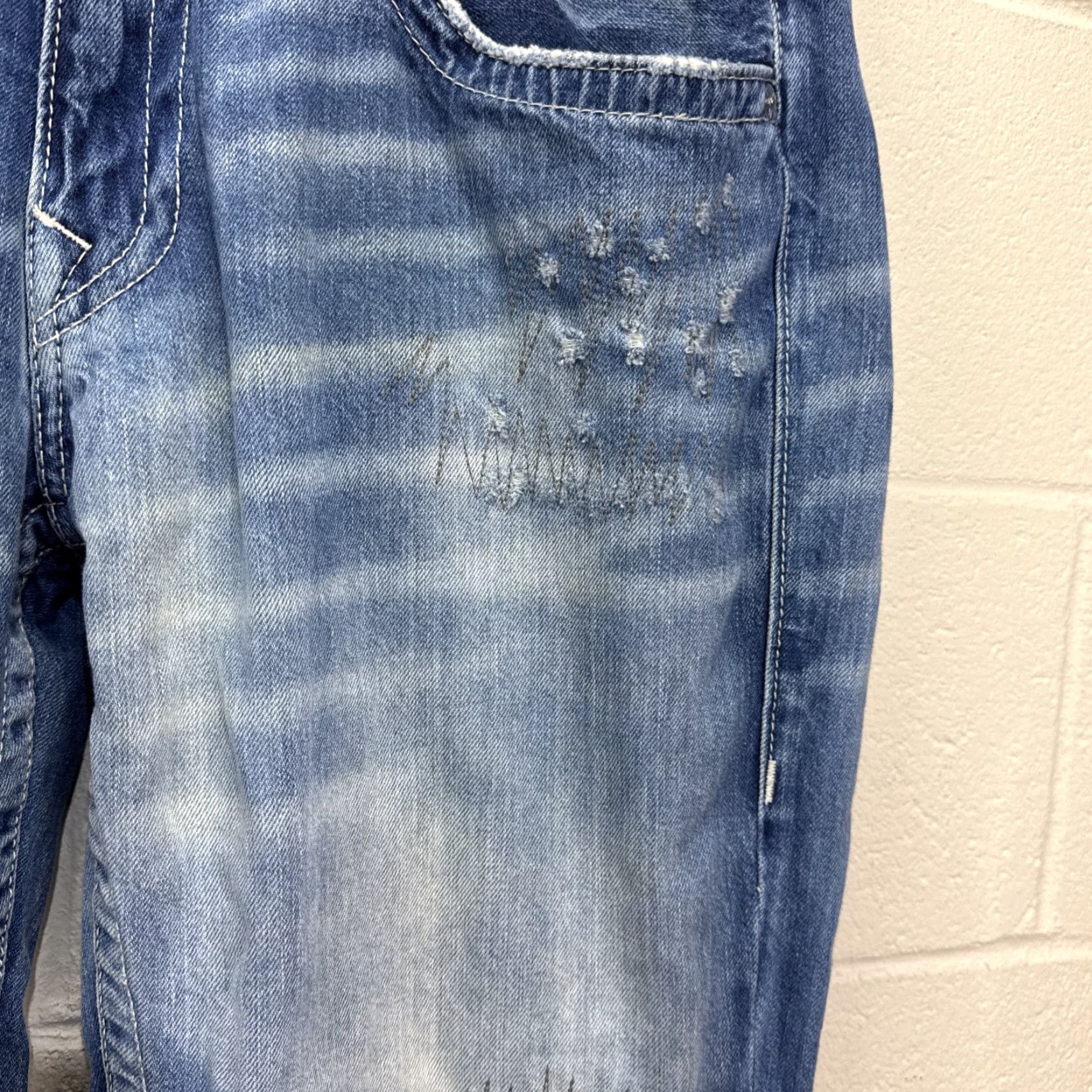 True Religion True Religion Jeans Men Straight Fit Distressed Blue Casual Size 38 Size US 38 / EU 54 - 7 Thumbnail