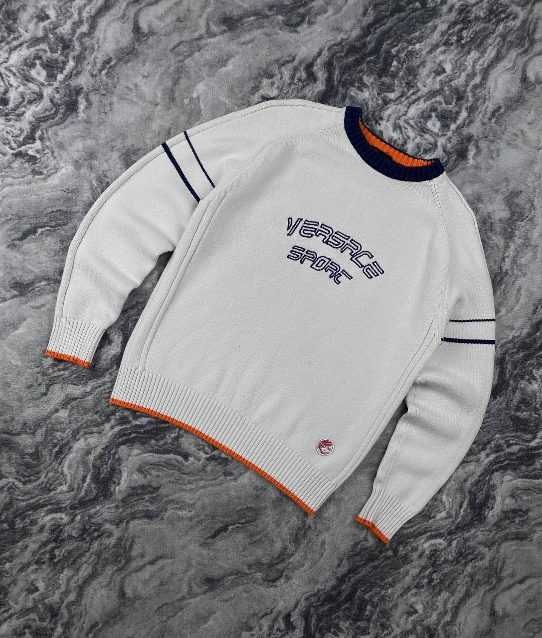 Versace Vintage Versace Sport Knit Sweater Big Logo Men Size M White Size US M / EU 48-50 / 2 - 1 Thumbnail