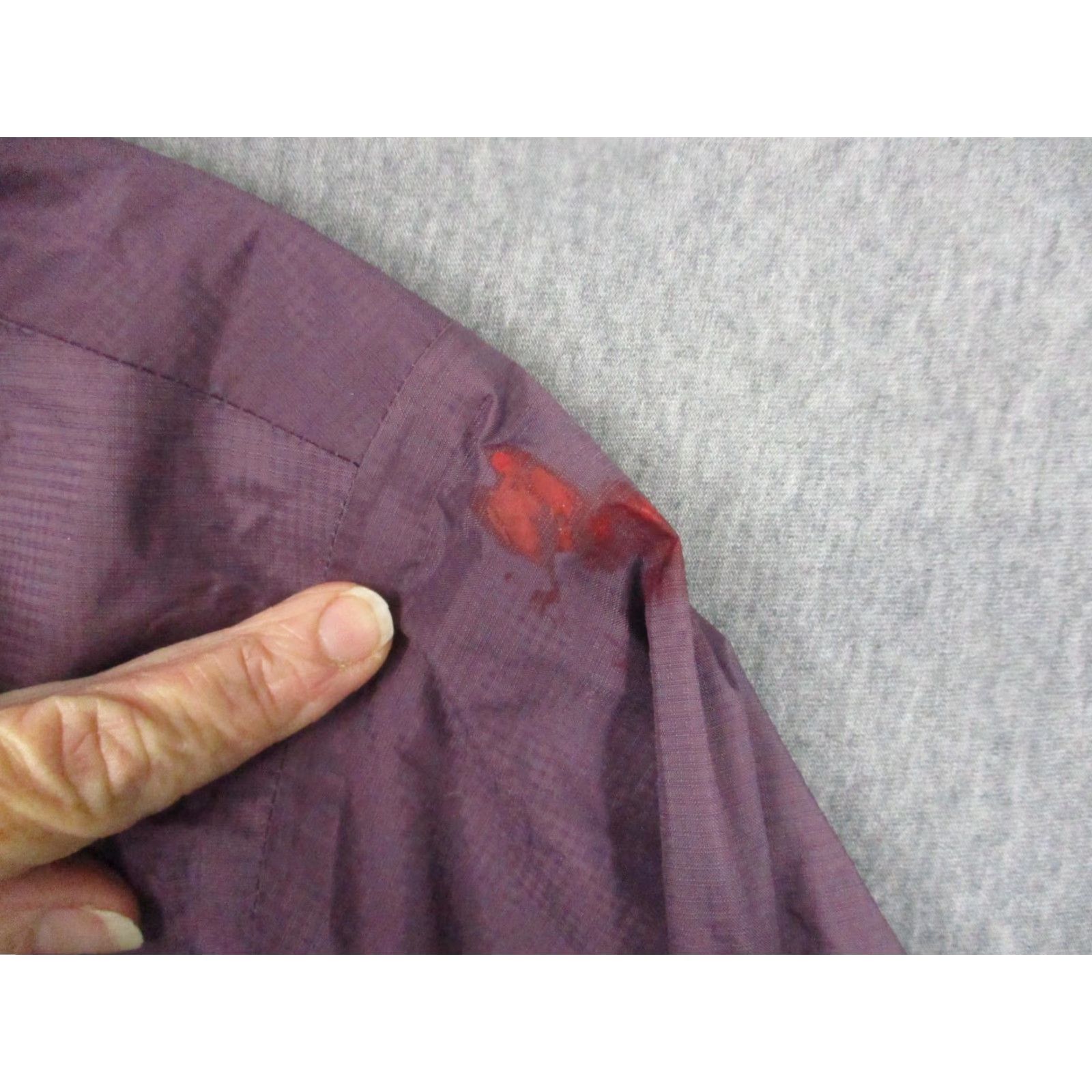 Marmot Marmot Jacket Womens Medium Purple Hooded Rain Coat Lightweight Outdoor L36600 Size M / US 6-8 / IT 42-44 - 5 Thumbnail