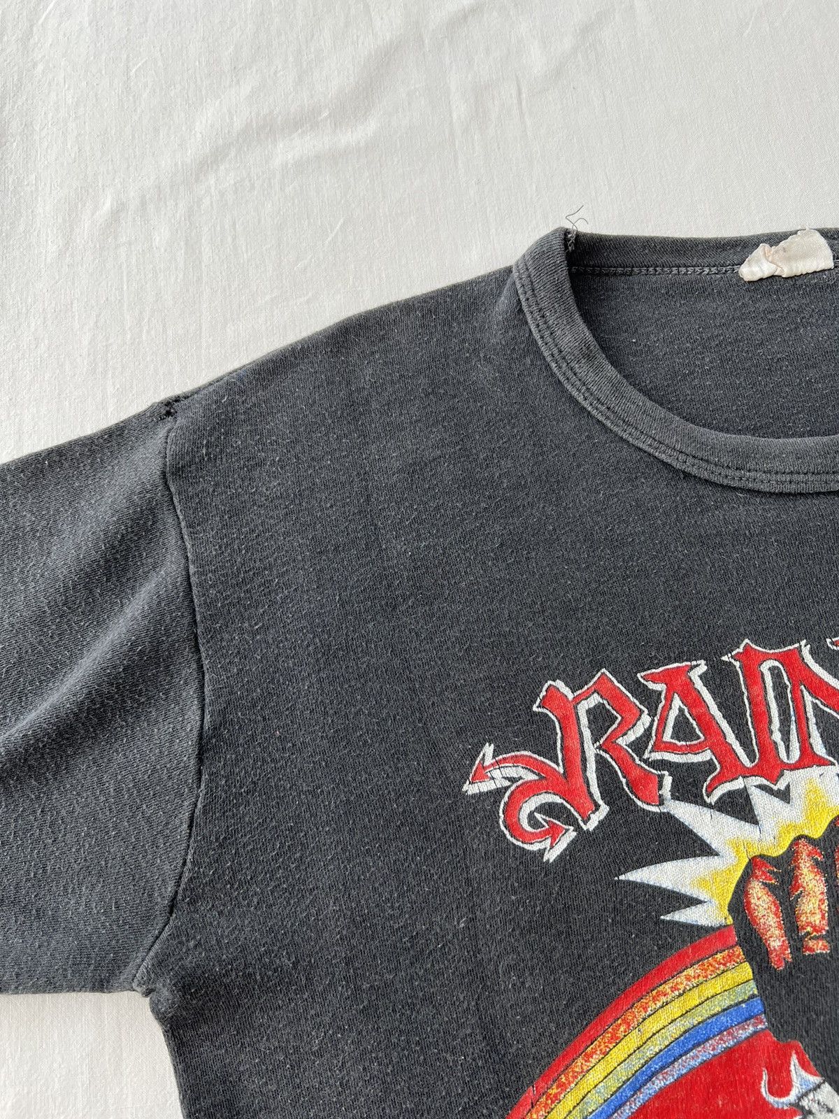Band Tees Vintage 1980 Monster of Rock Rainbow Judas Priest Scorpions Size US M / EU 48-50 / 2 - 9 Thumbnail