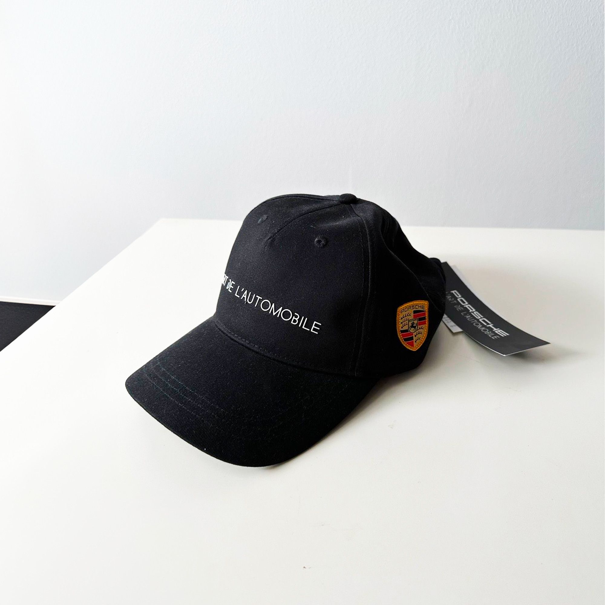 Kar × Porsche Design L