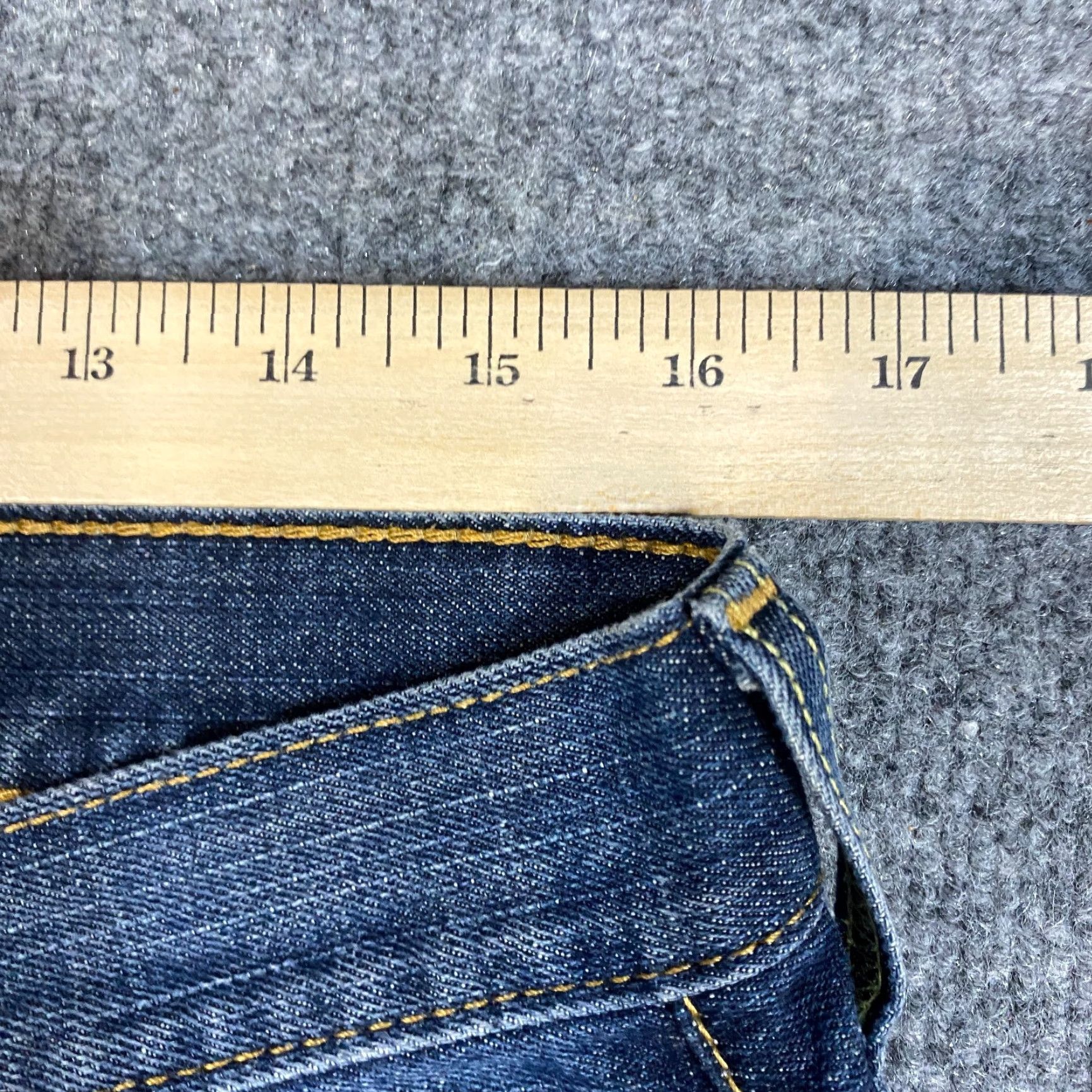 Levi's Levi's 569 Jeans 32 x 29 Blue Zip Fly 100% Cotton Denim Straight Regular Men Jeans Size US 32 / EU 48 - 6 Thumbnail