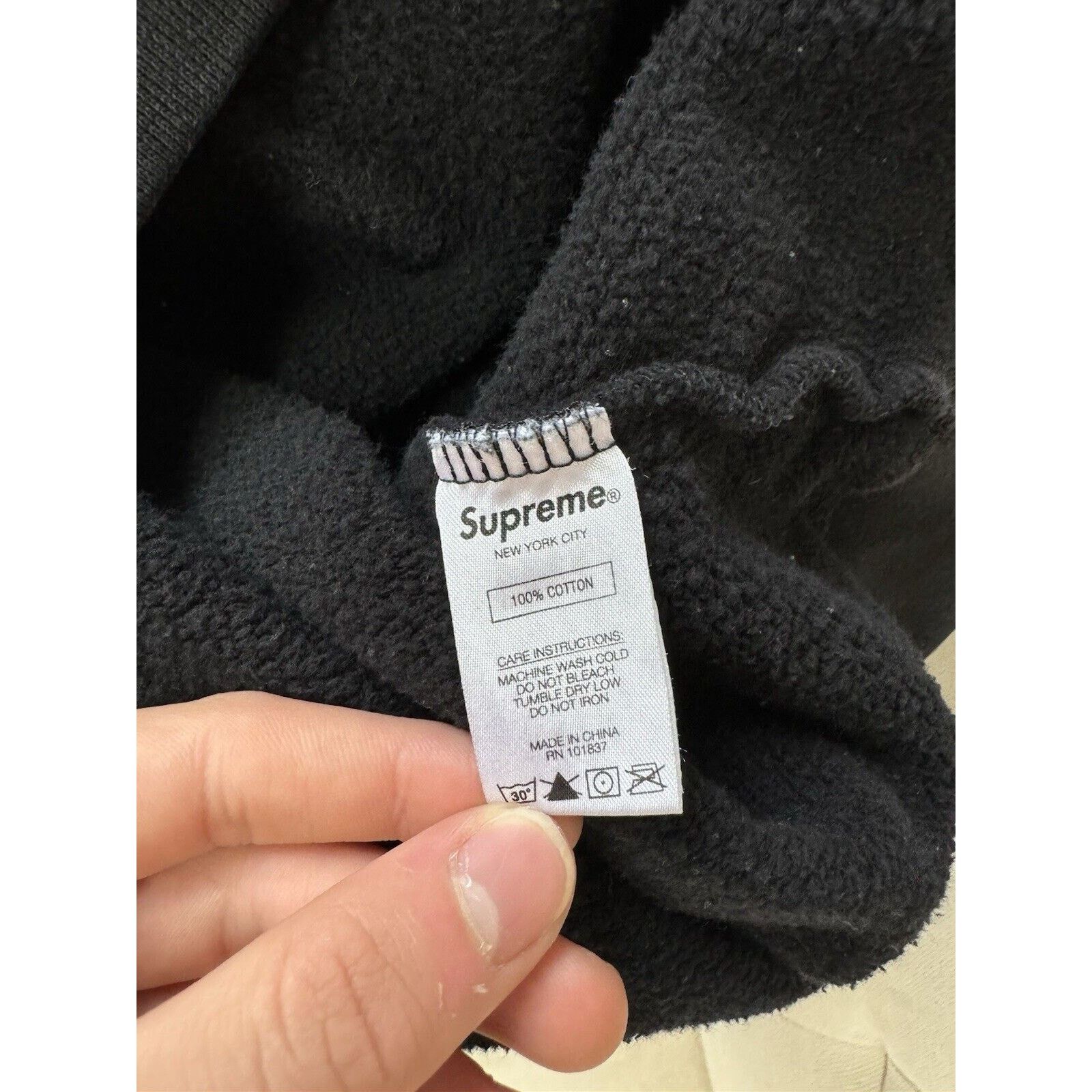 Supreme Supreme Text Striped Hooded Sweatshirt Size Medium Black Size US M / EU 48-50 / 2 - 5 Thumbnail