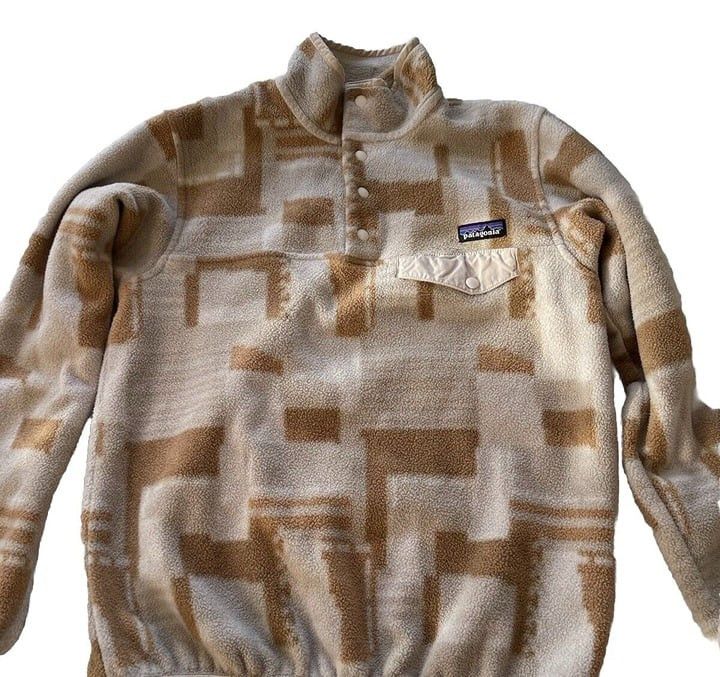 Patagonia Synchilla Snap-T geometric pattern fleece sold pullover