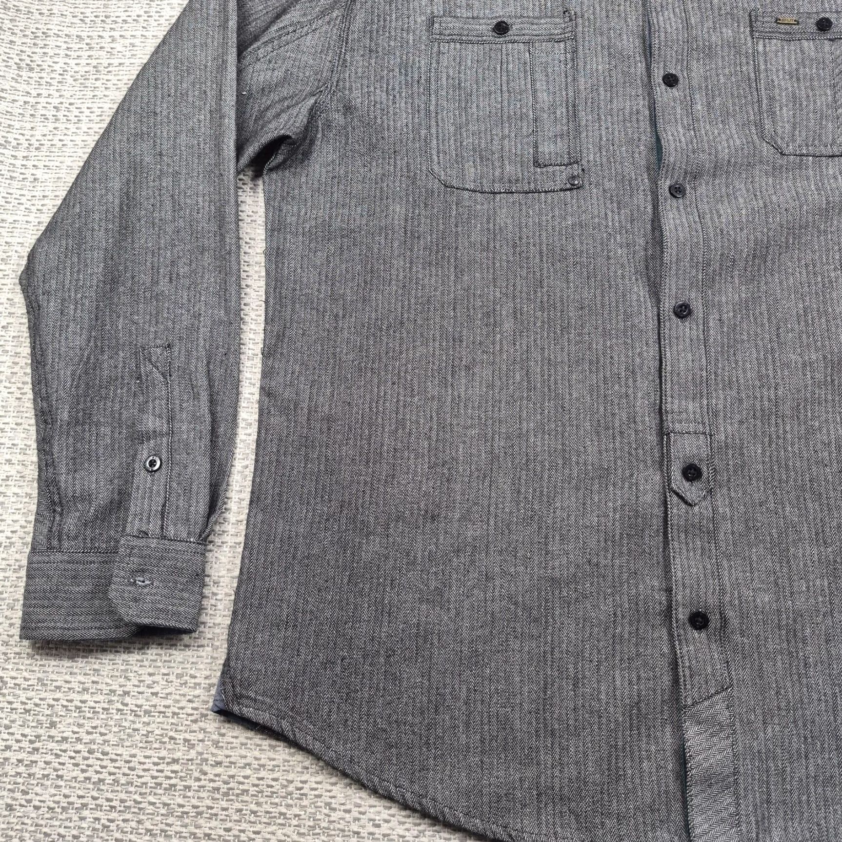 Vintage Split Shirt Mens 2XL Button-Up Gray Herringbone Long Sleeve Twill Casual Shirt Size US XXL / EU 58 / 5 - 3 Thumbnail