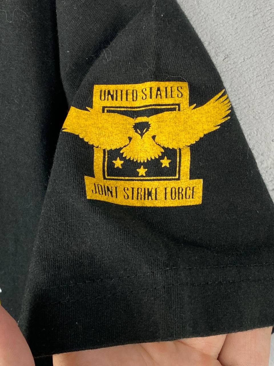 Japanese Brand × Vintage Vintage Splinter Cell Tom Clancy Game Promo T-shirt Size US L / EU 52-54 / 3 - 5 Thumbnail