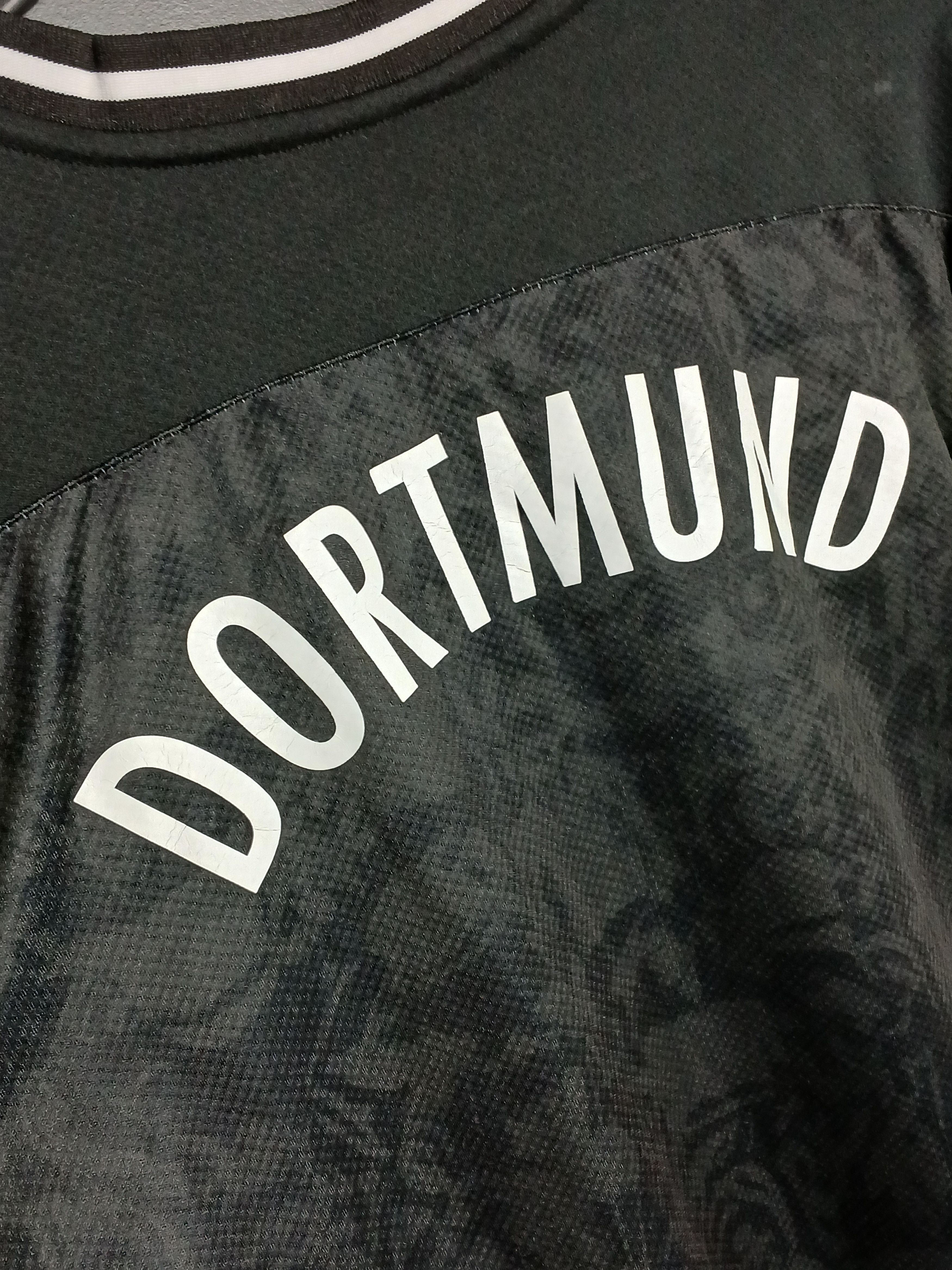 Other BVB Borussia Dortmund 20/21 Special Jersey T-Shirt Size US M / EU 48-50 / 2 - 4 Thumbnail