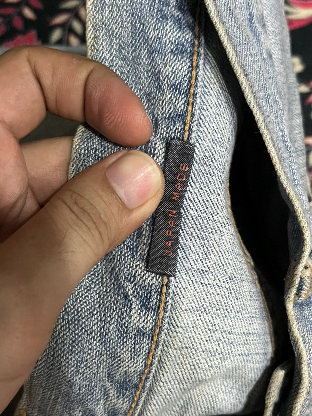 Japanese Brand Vintage Japan Blue Way Light Washed Trashed Jeans Size US 33 - 16 Thumbnail