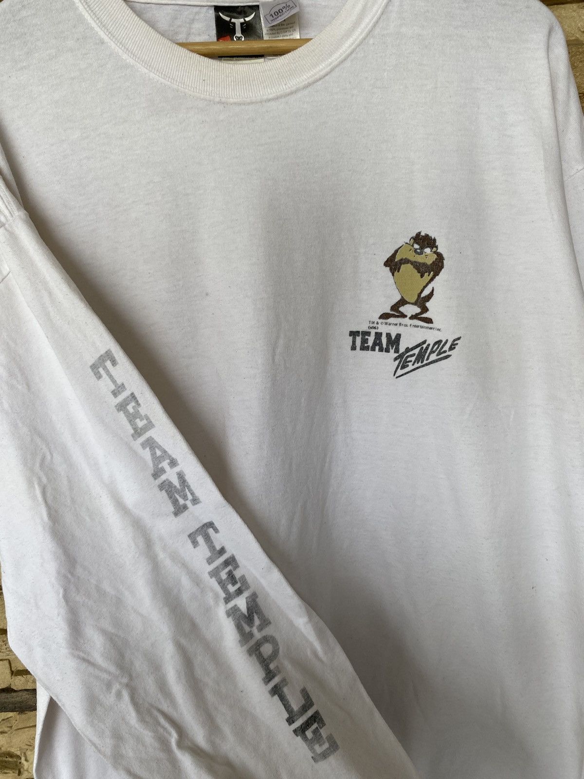Vintage Vintage TazMania Long Sleeve Tees Size US XL / EU 56 / 4 - 5 Thumbnail