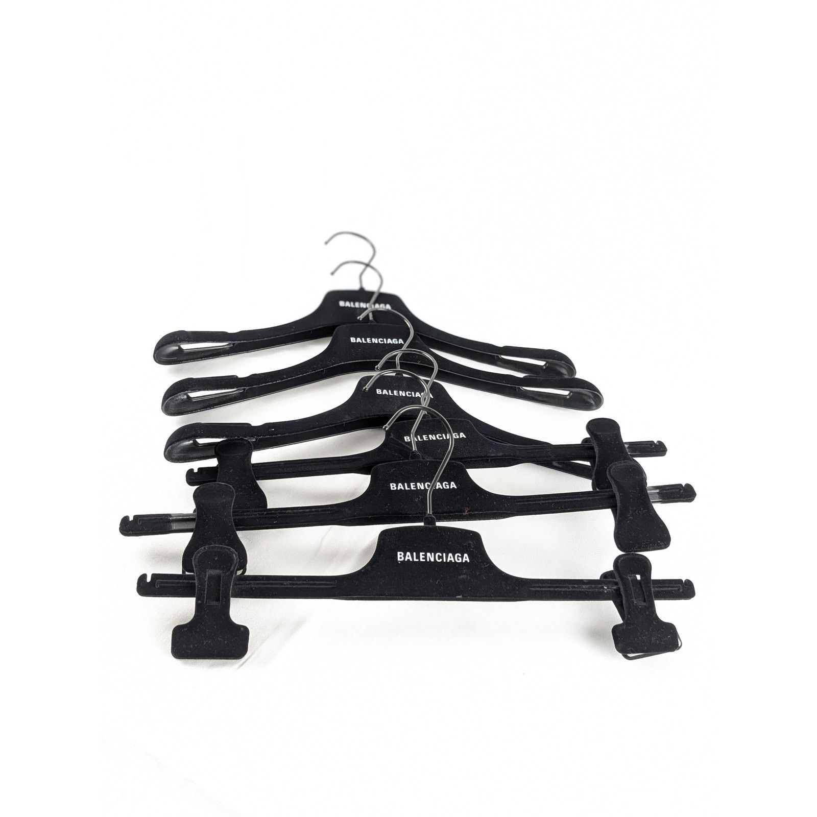 Balenciaga o1rshd1 Q:3 / 3 Top Hangers and 3 Bottom Hangers in Black Size ONE SIZE - 5 Thumbnail