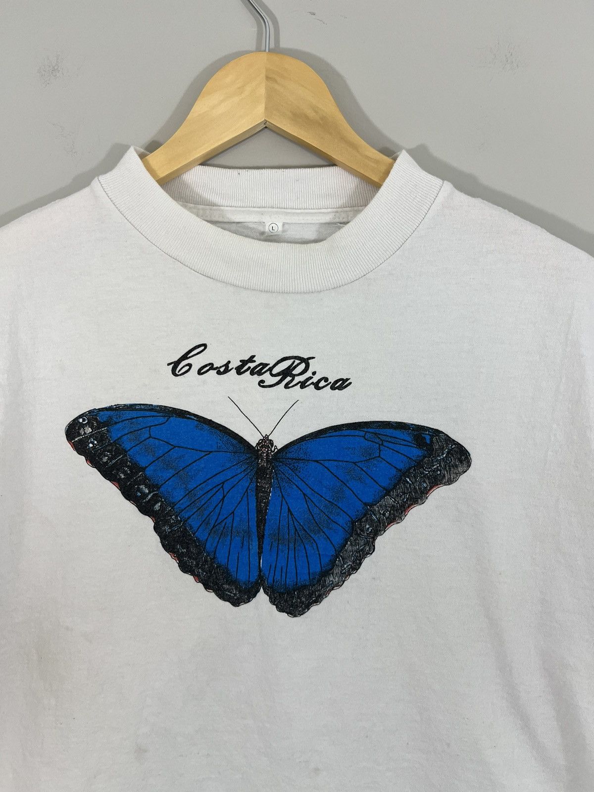 Vintage Costa Rica Butterfly Distressed Faded Tee Size US L / EU 52-54 / 3 - 3 Thumbnail