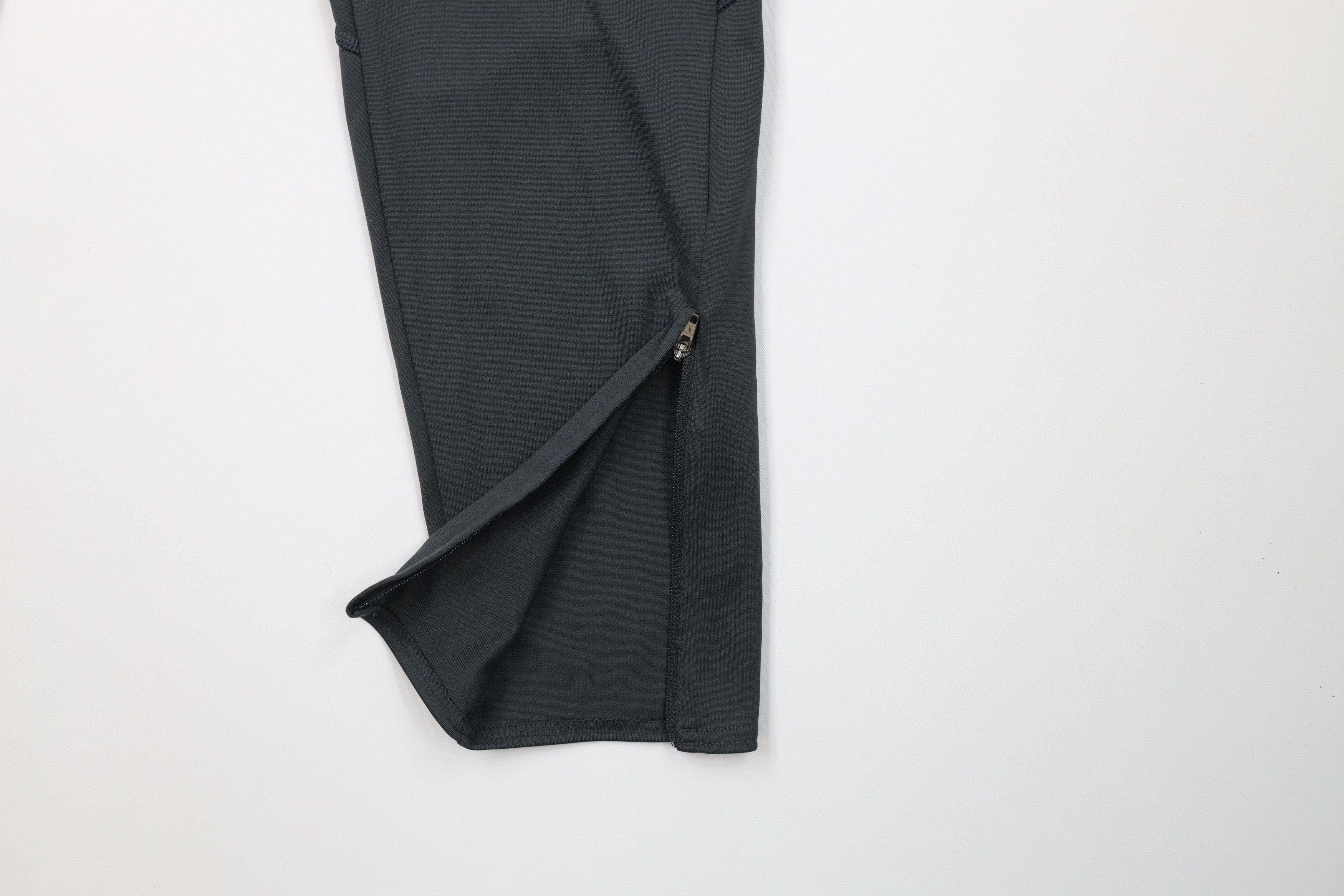 Nike Nike Soccer Mini Swoosh Tapered Leg Warm Up Pants Gray Size US 34 / EU 50 - 5 Thumbnail