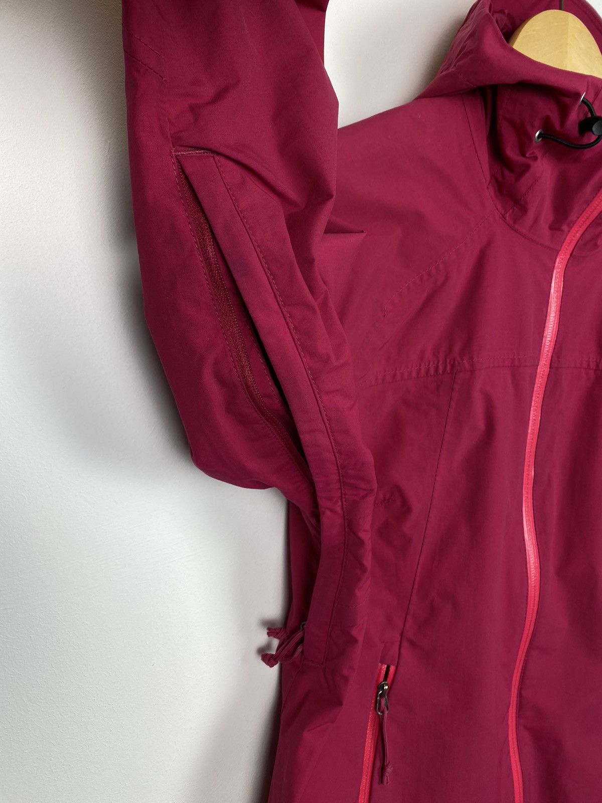 The North Face Vintage The North Face Full Zip Hyvent Ladies Jacket Size S Size S / US 4 / IT 40 - 5 Thumbnail