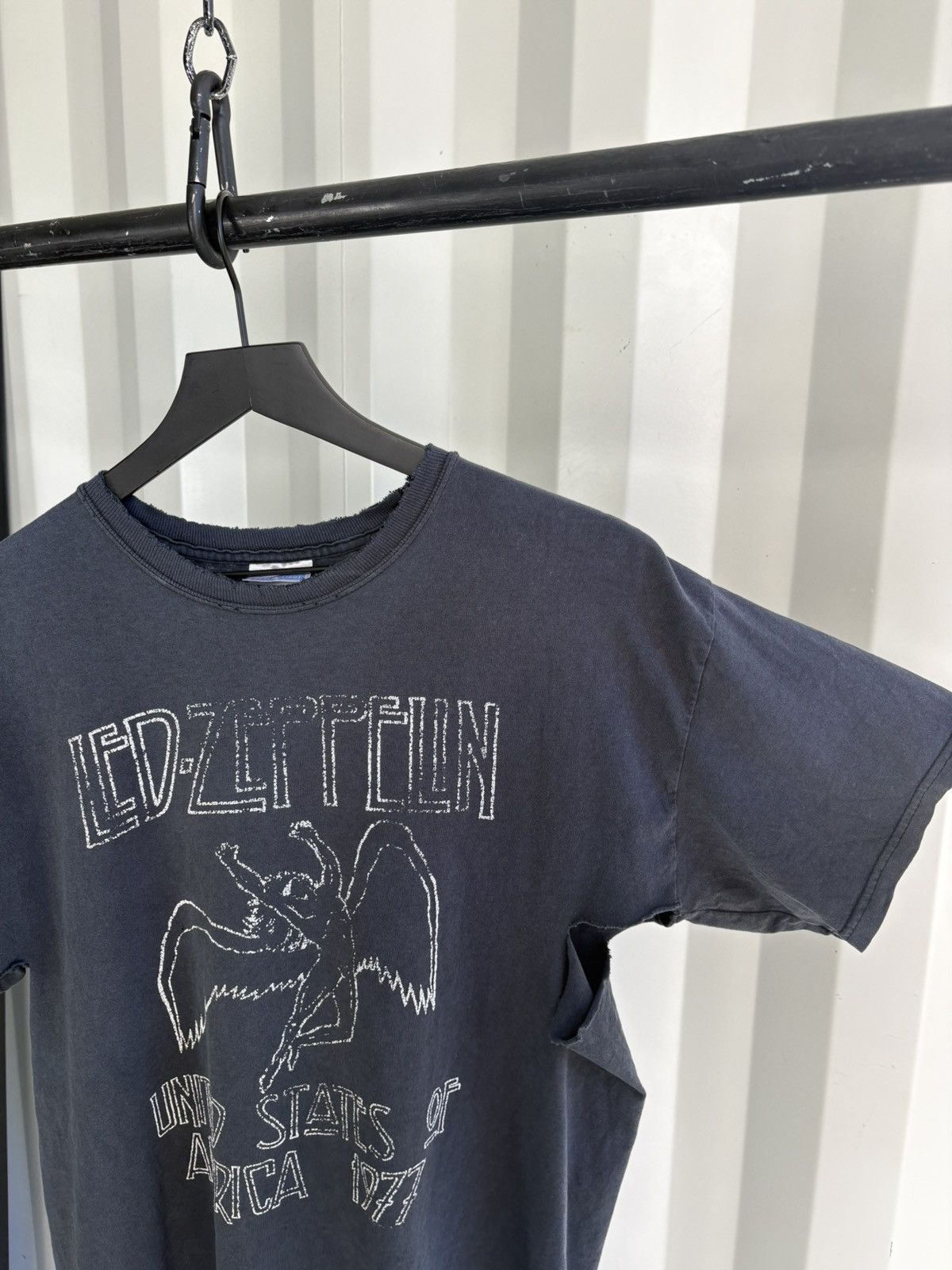 Band Tees Thrashed Led Zeppelin Sun Faded Distressed Shirt ERD GRUNGE Size US XL / EU 56 / 4 - 3 Thumbnail
