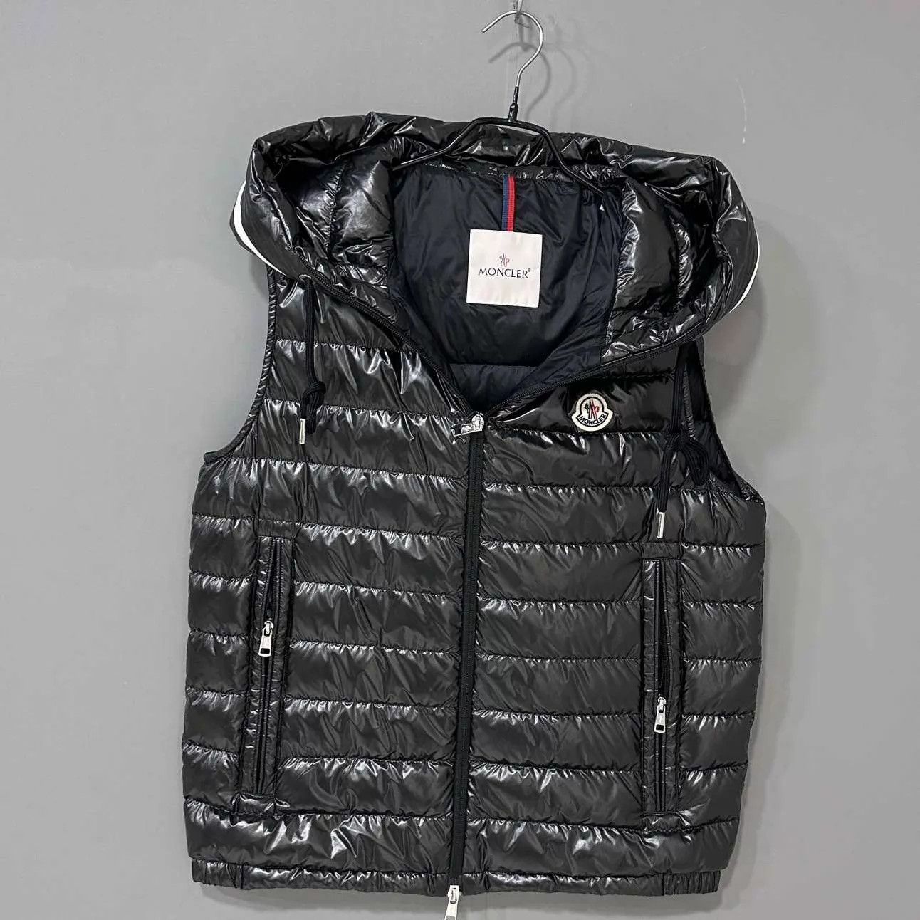 Moncler Moncler AKAISHI Down Vest Men's Size 2 99 New Size US M / EU 48-50 / 2 - 2 Thumbnail