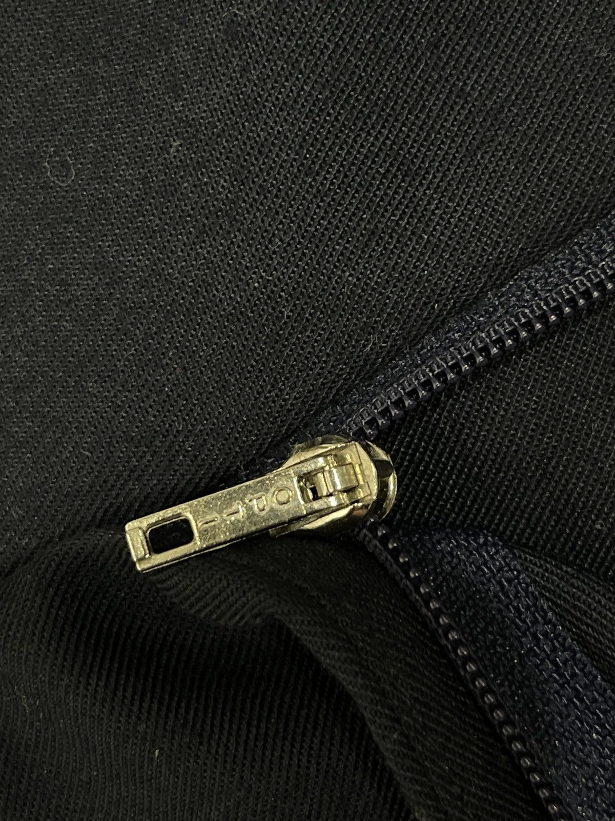 Vintage Vintage Sandro Pozzi Wool Pleated Trousers Navy Blue US30in Size 36R - 9 Thumbnail