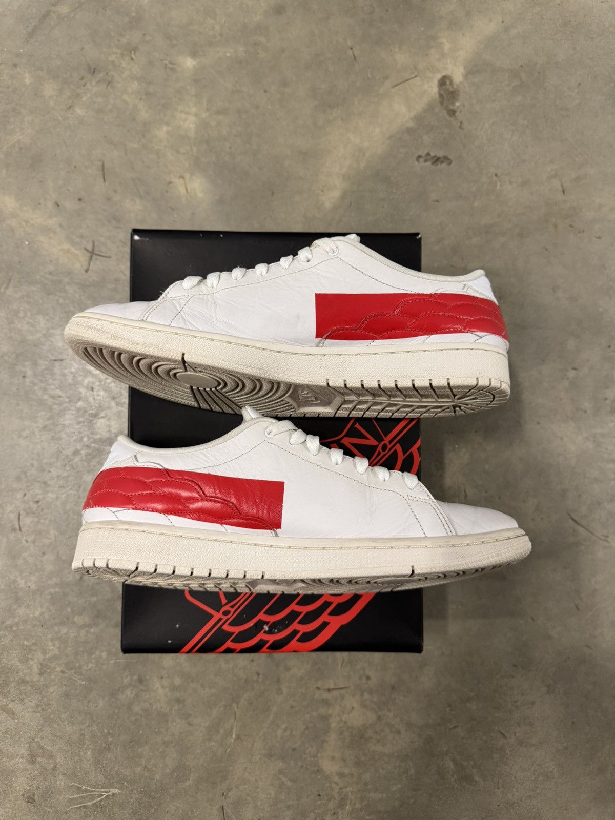 Jordan Brand Jordan 1 Low Centre Court White Red Size 10 Size US 10 / EU 43 - 3 Thumbnail