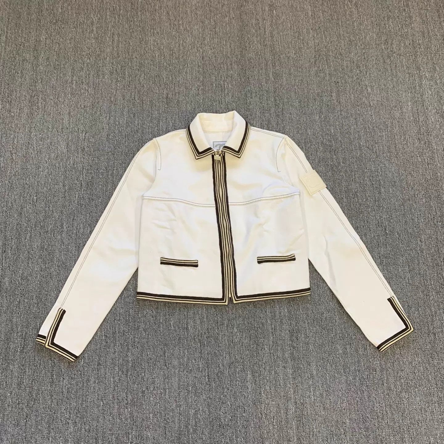 Chanel Chanel White Denim Jacket Women's 38 9/10 Size S / US 4 / IT 40 - 1 Thumbnail