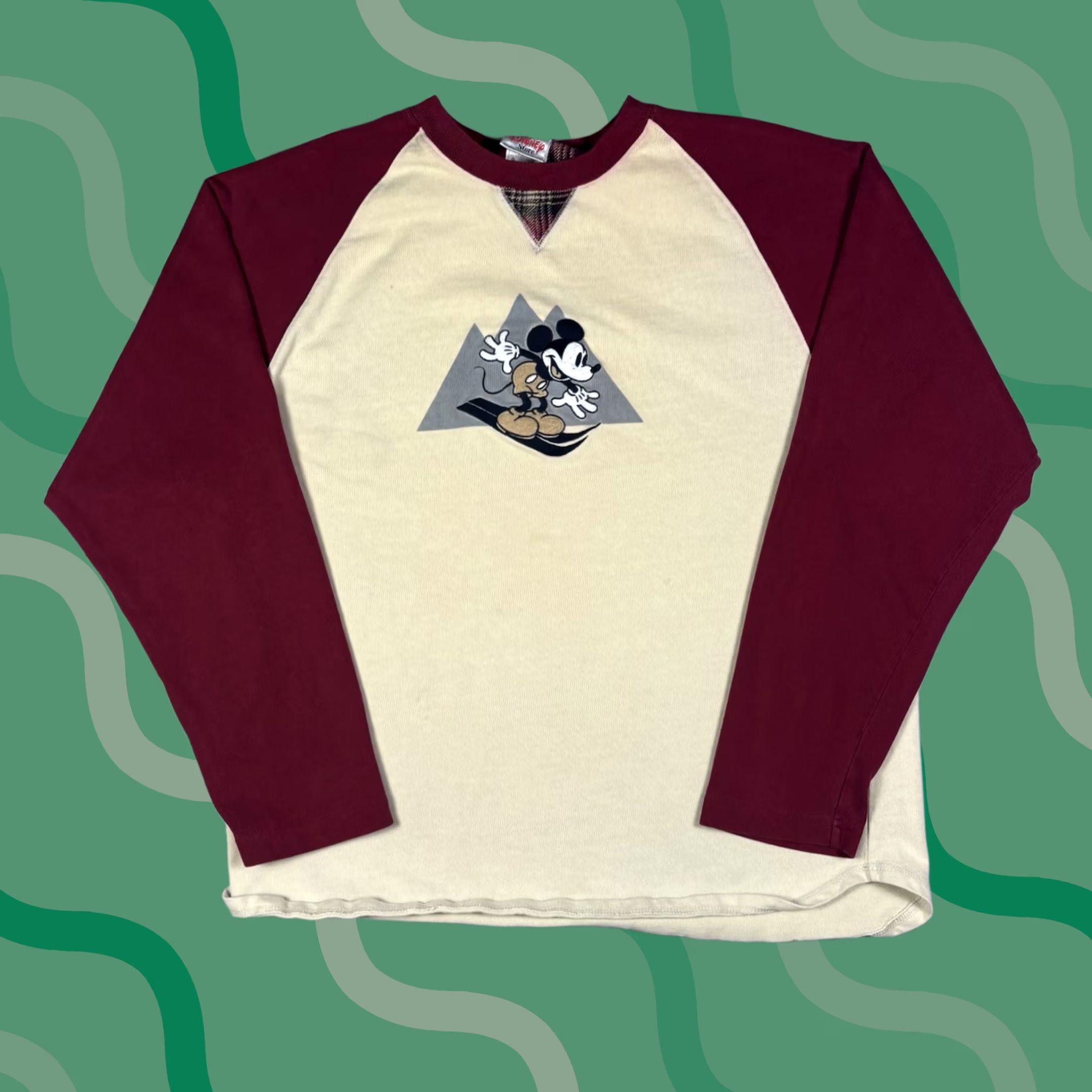 Disney VINTAGE Disney Mickey Mouse Skiing Logo Long Sleeve T Shirt Mens L 90s Classic Outdoor Brown Cotton Crew Neck Logo Regular Size US L / EU 52-54 / 3 - 1 Thumbnail