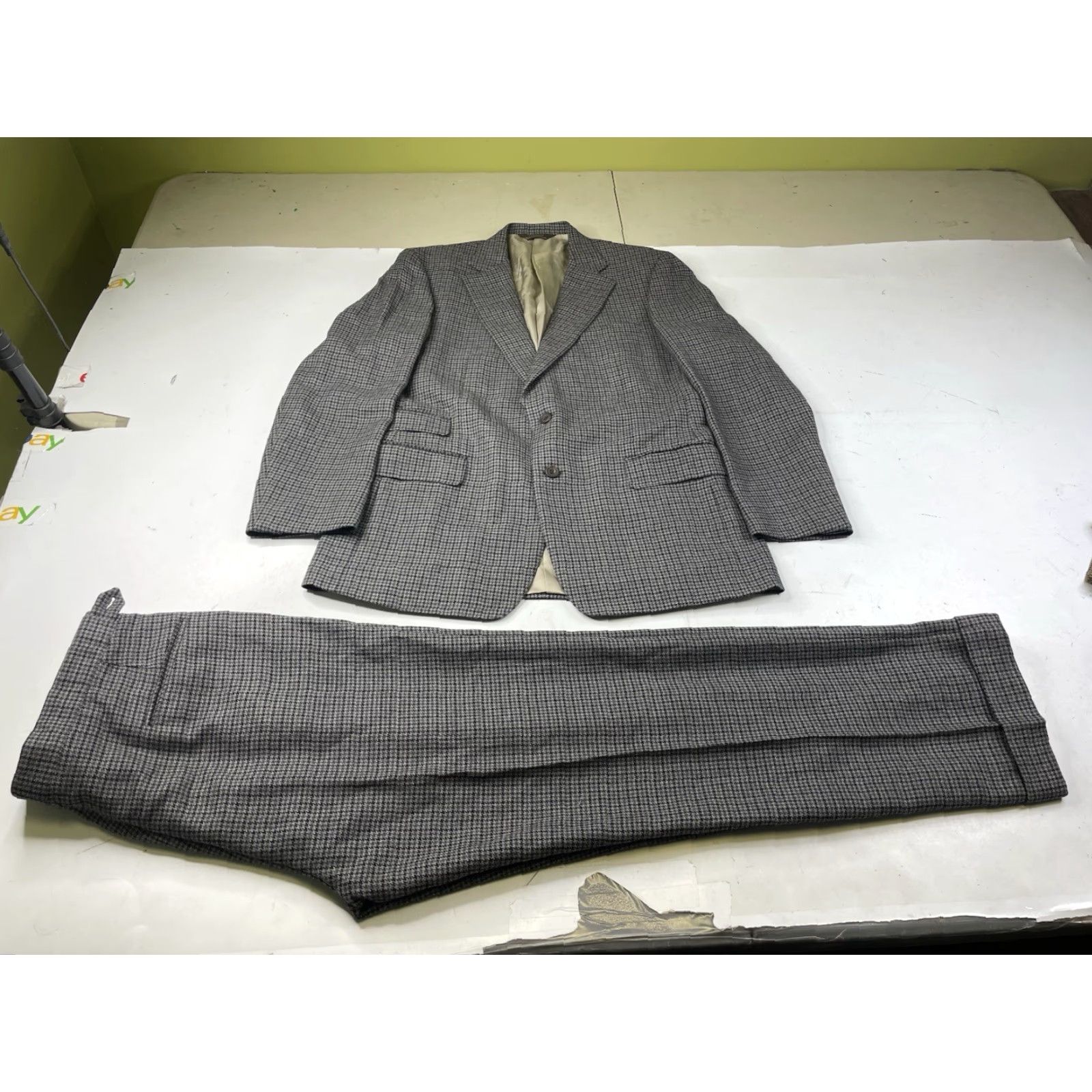 Paul Stuart PAUL STUART Plaid Houndstooth Wool Tweed Suit 43-37 Long Jacket Pants Men Gray/Multi 2 Piece Long Regular Canada Size 46R - 2 Thumbnail