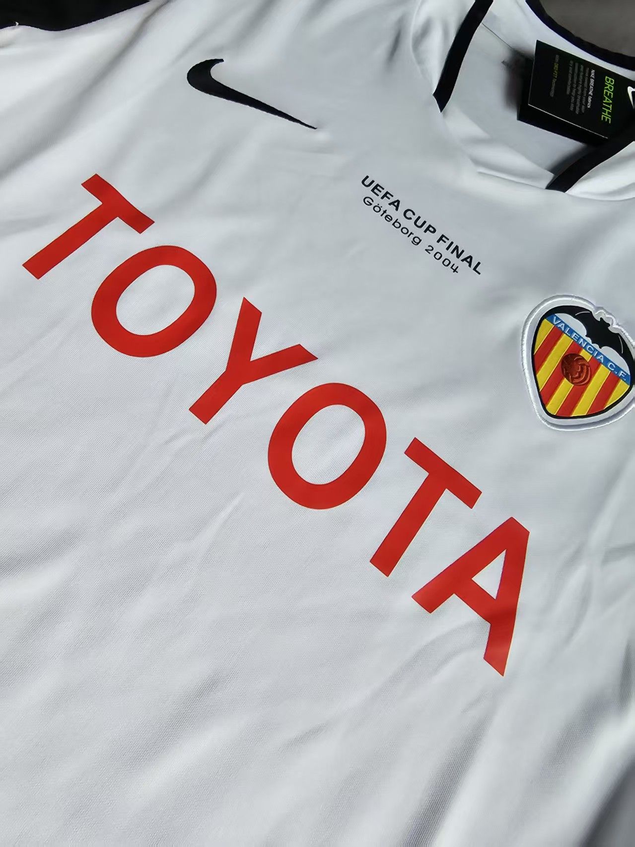Other Valencia Jersey Home 2003 2004 Season Size US L / EU 52-54 / 3 - 2 Thumbnail