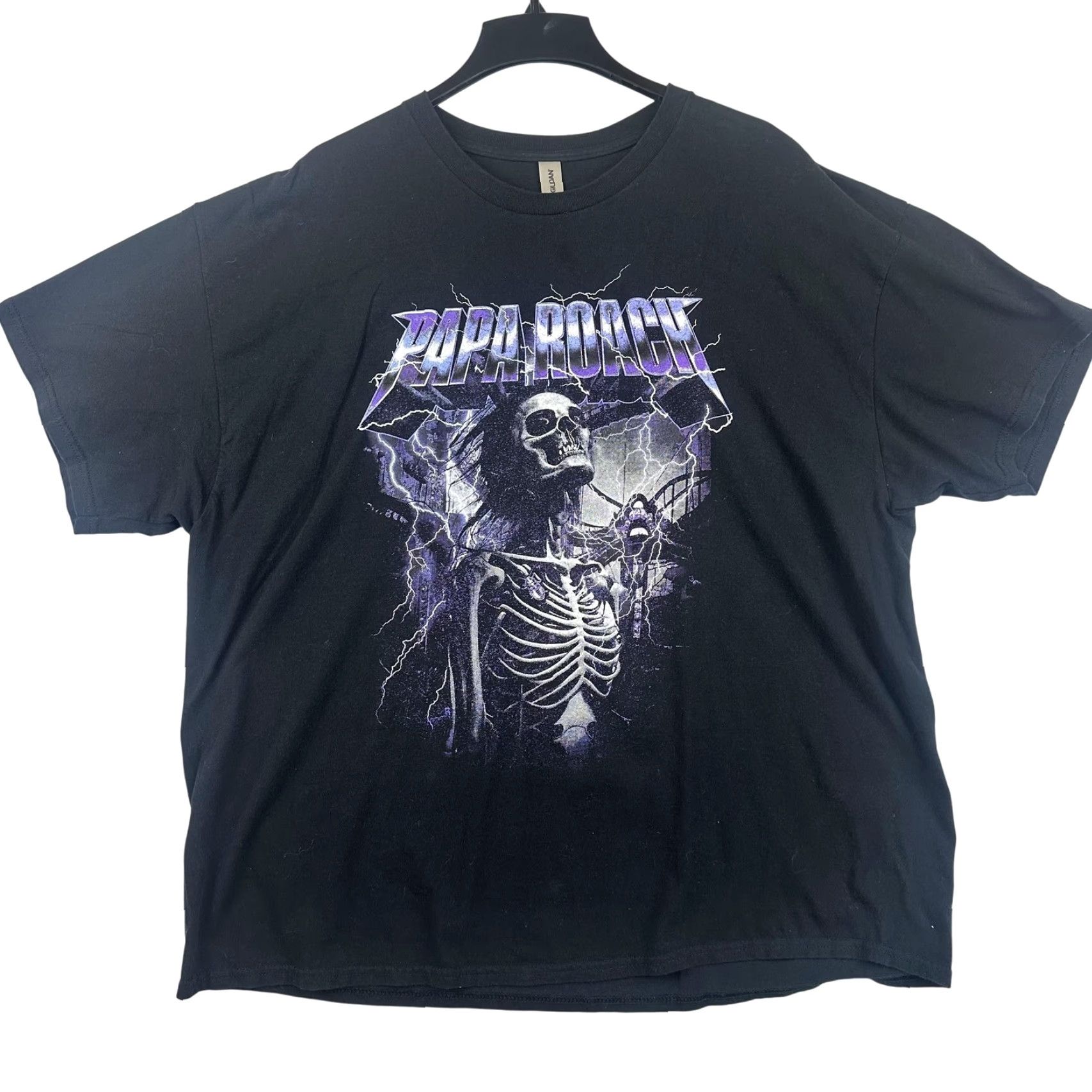Gildan **Gildan Black Band Concert Tee 2XL Papa Roach Ego Trip** User: **Papa Roach Black 2XL Band Concert Tee Gildan** Size US XXL / EU 58 / 5 - 2 Thumbnail