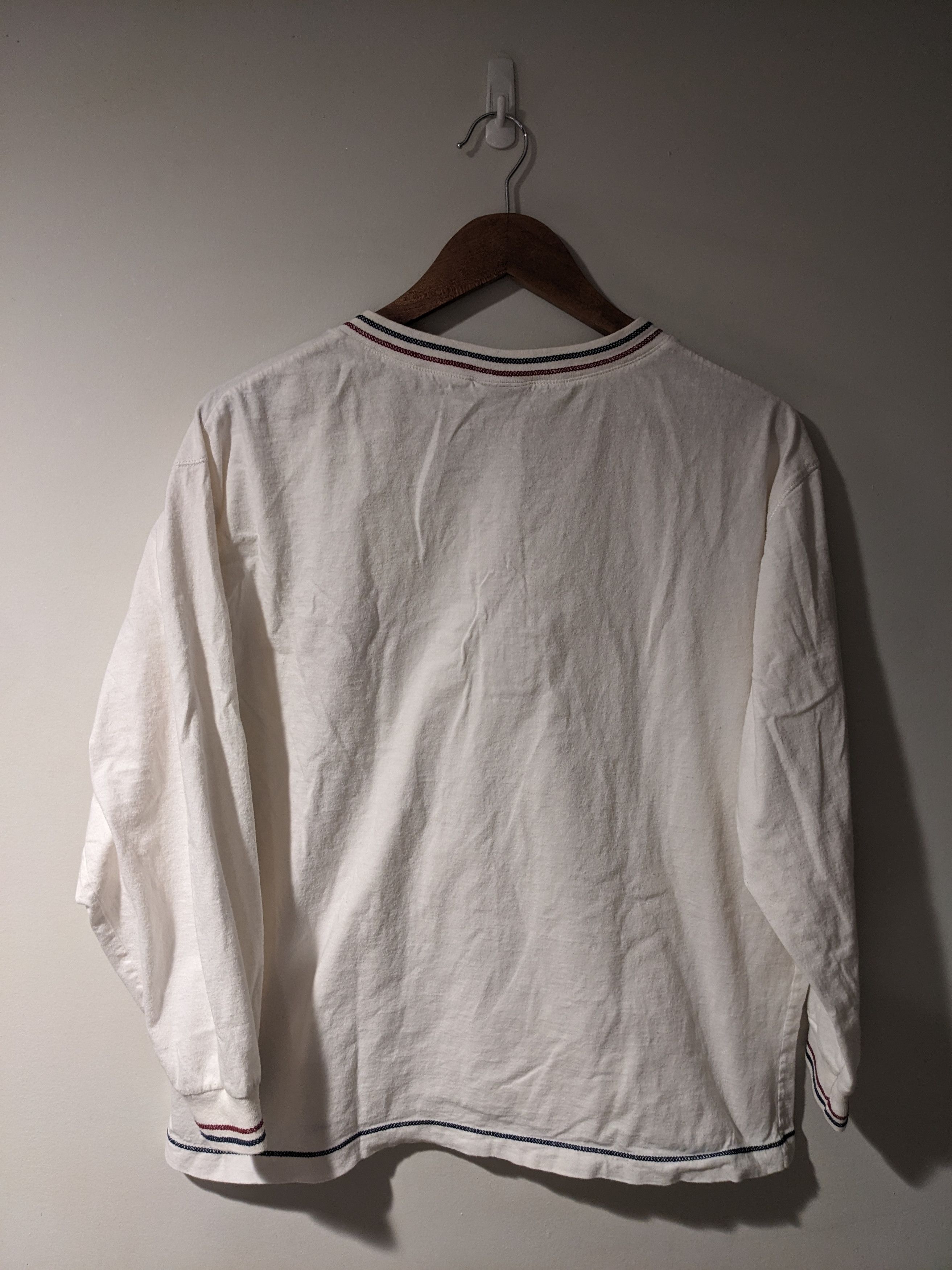 Disney × Vintage Vintage 90s Winnie the Pooh Tigger 100 Acre Long-Sleeve Size M / US 6-8 / IT 42-44 - 5 Thumbnail