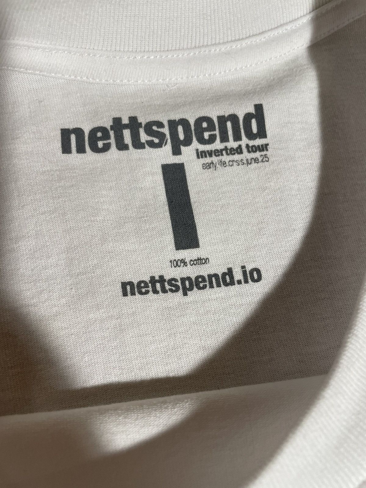 Band Tees Nettspend invert tour merch brand new Size US L / EU 52-54 / 3 - 3 Thumbnail