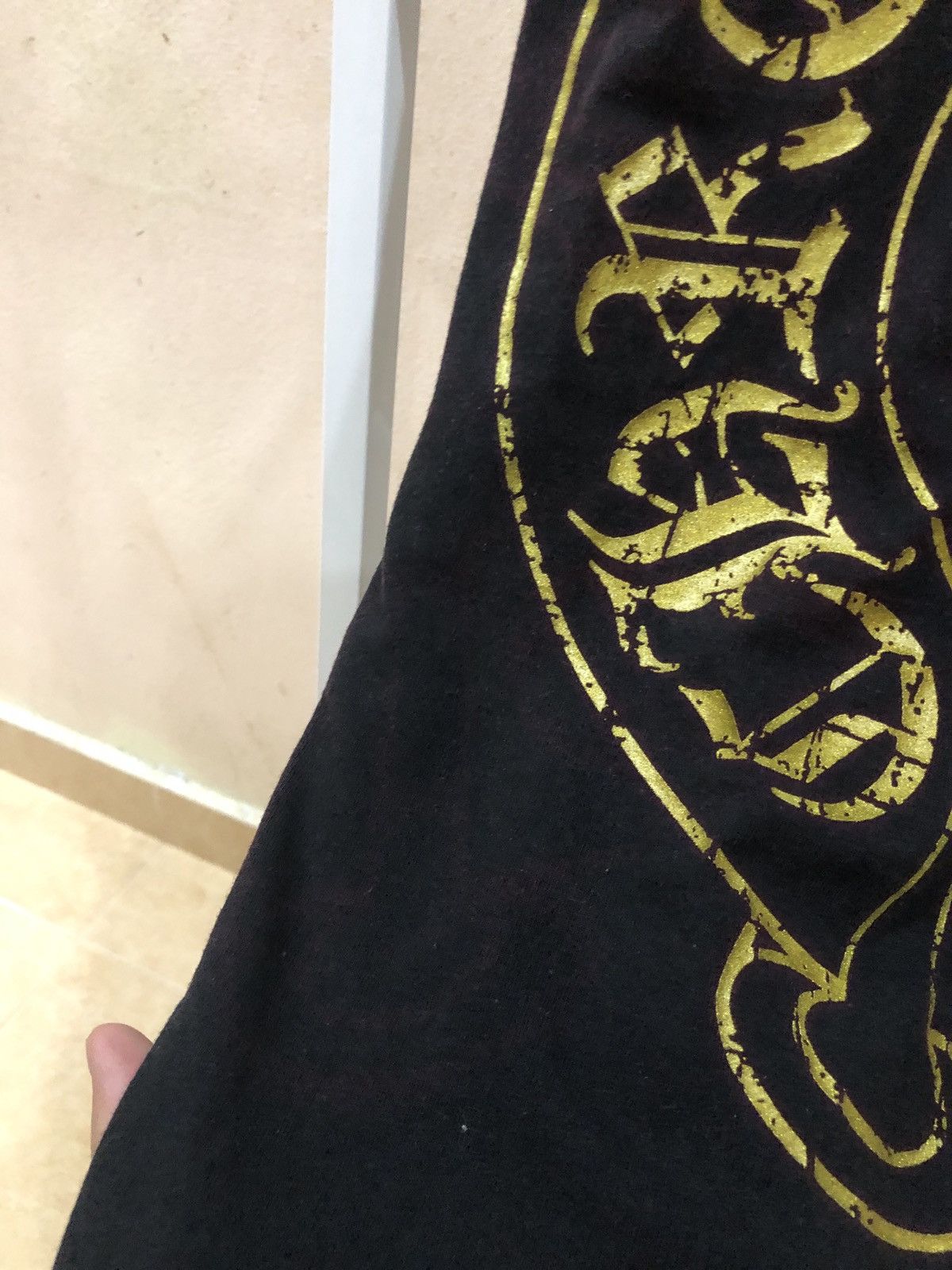 Chrome Hearts Vintage Chrome Hearts Gold Metallic Horseshoe Tee Size US S / EU 44-46 / 1 - 7 Thumbnail